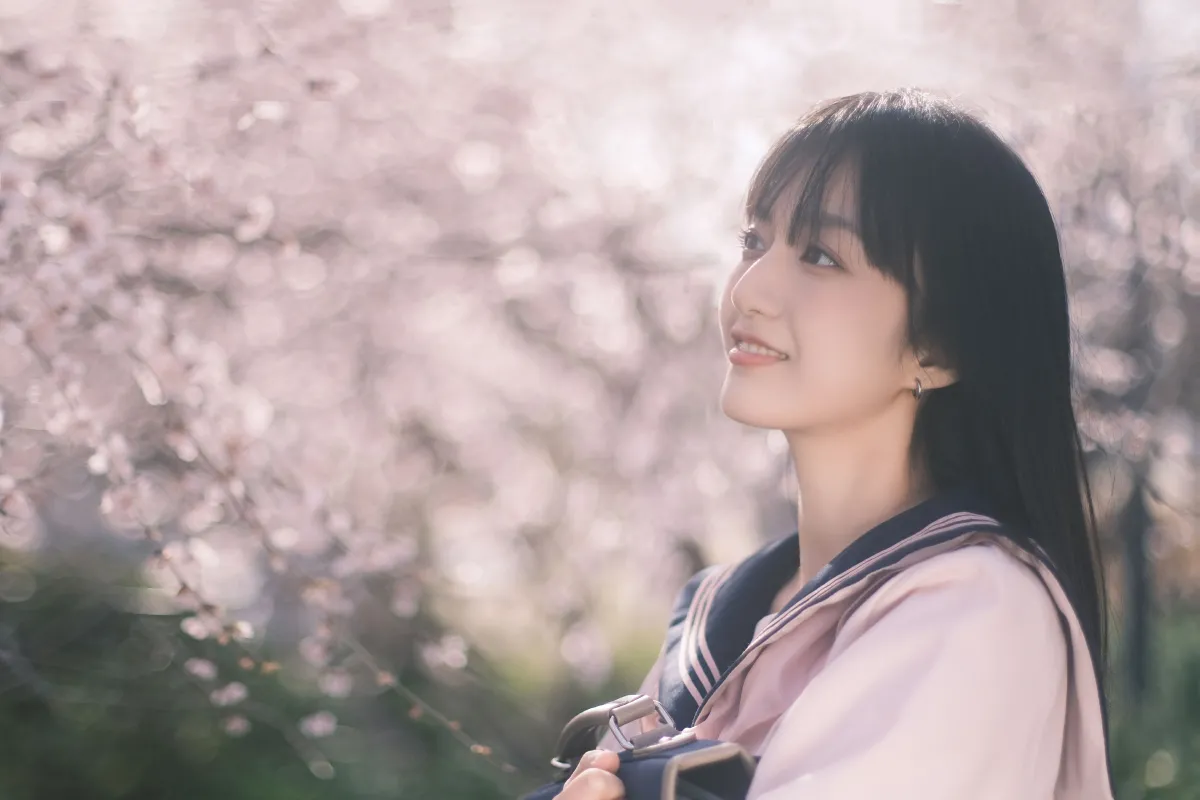 樱花树下樱花妹1