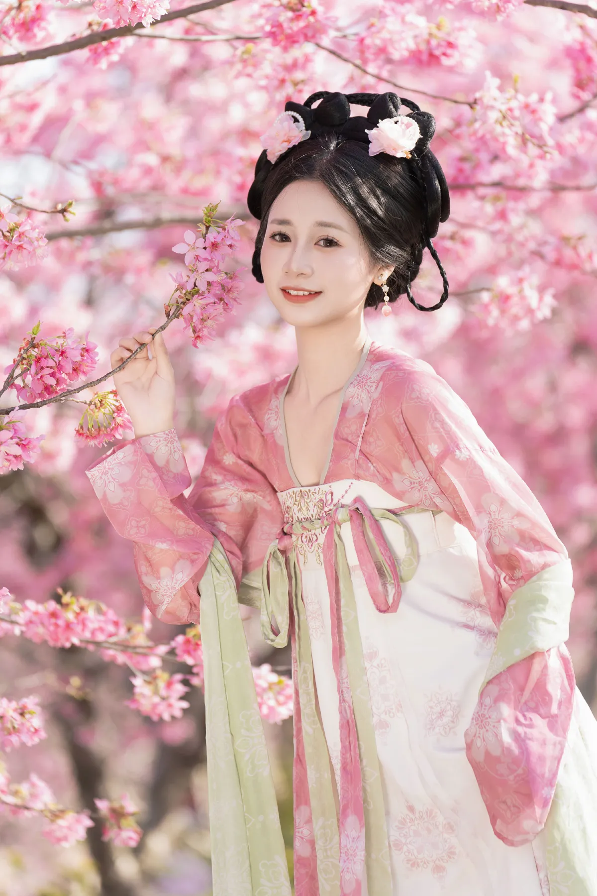 樱花汉服