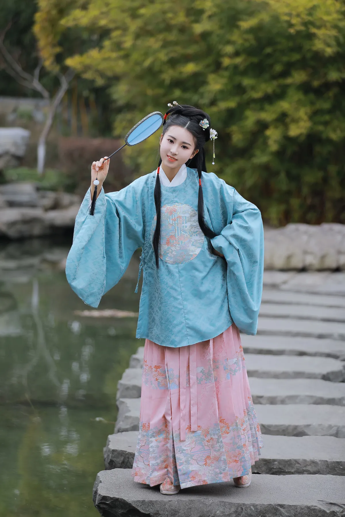 小庭花