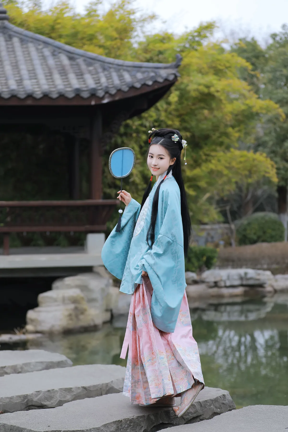 小庭花