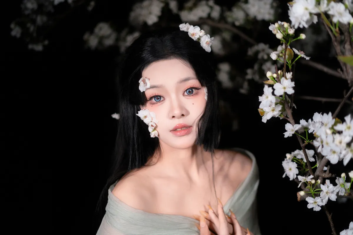 杏花微雨