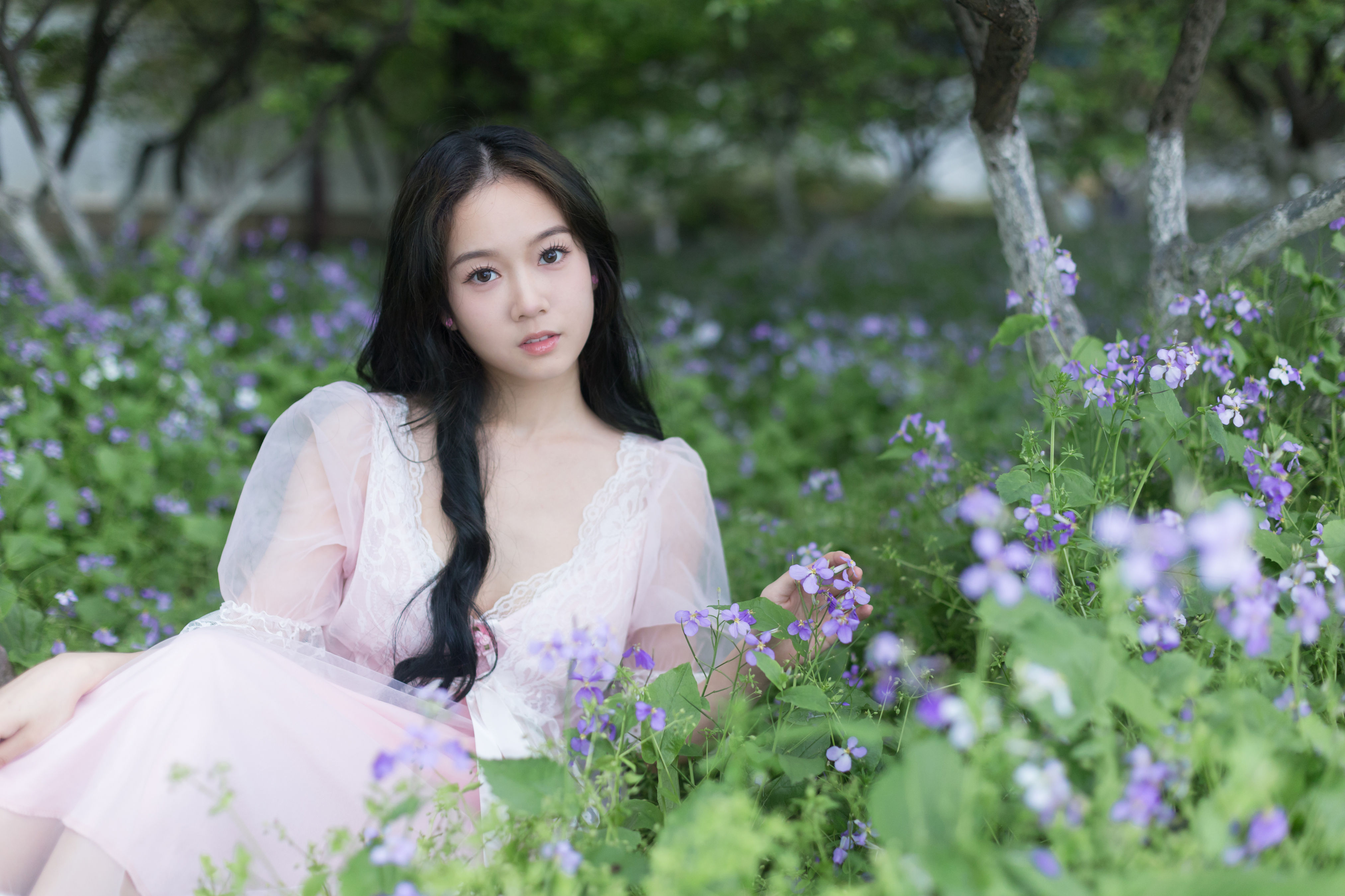 LLL_Lia__戈曼妮Nini《二月兰的春日》美图作品图片5