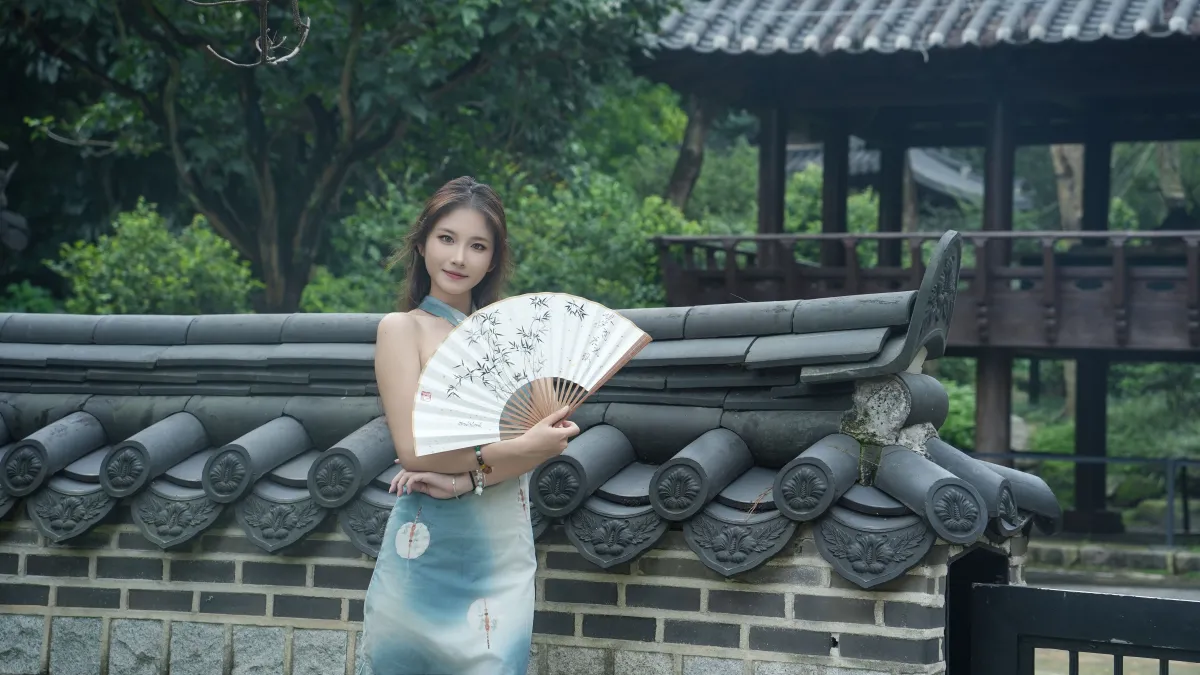 人间四月