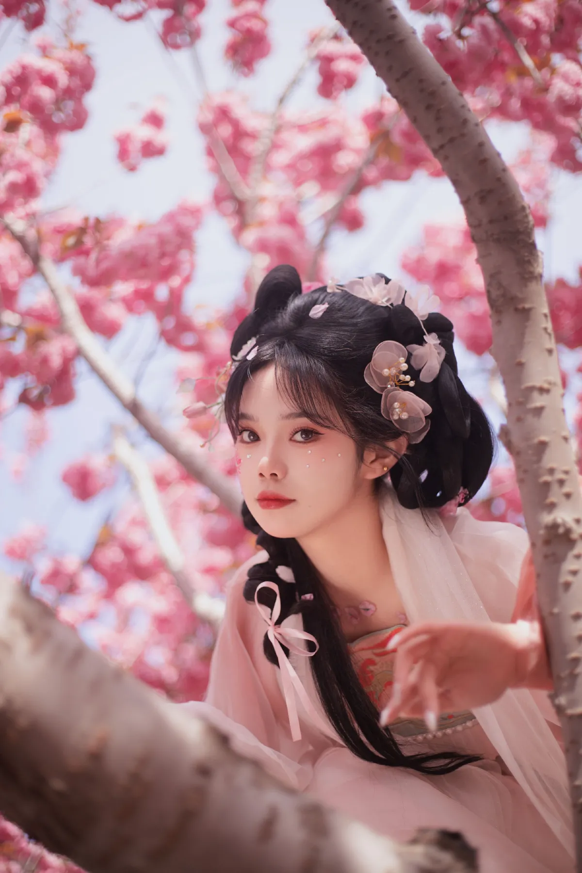 倾海的小健健呀_婉仪《十二花神之桃花》美图作品图片5