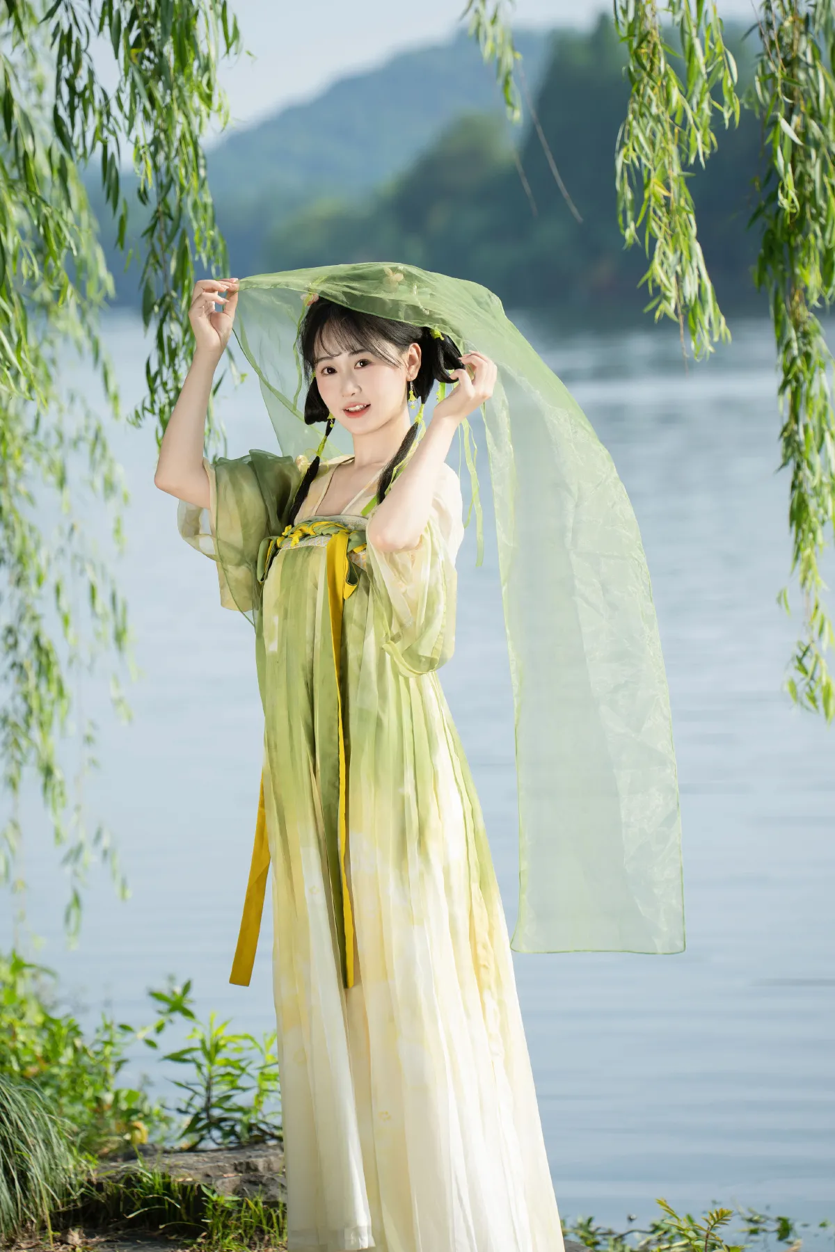 杨柳依依1