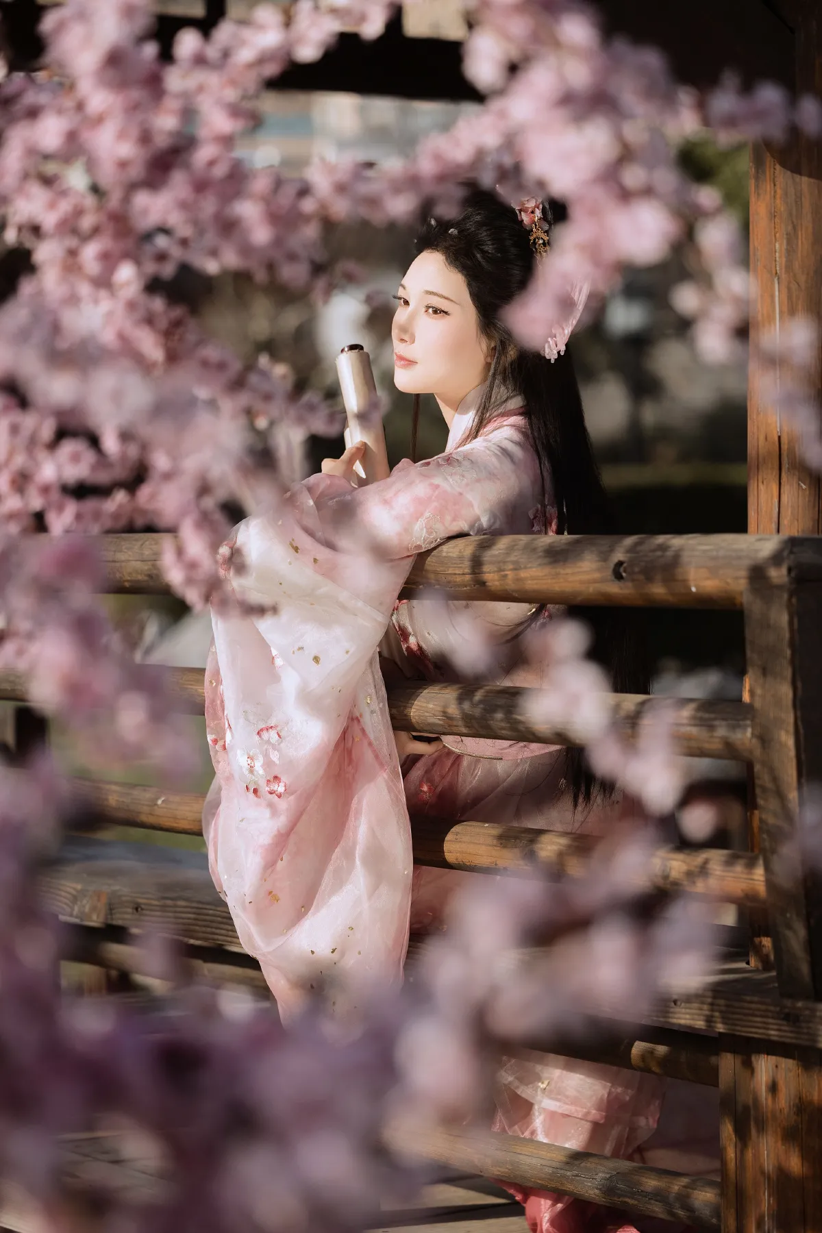 花下饮酒2