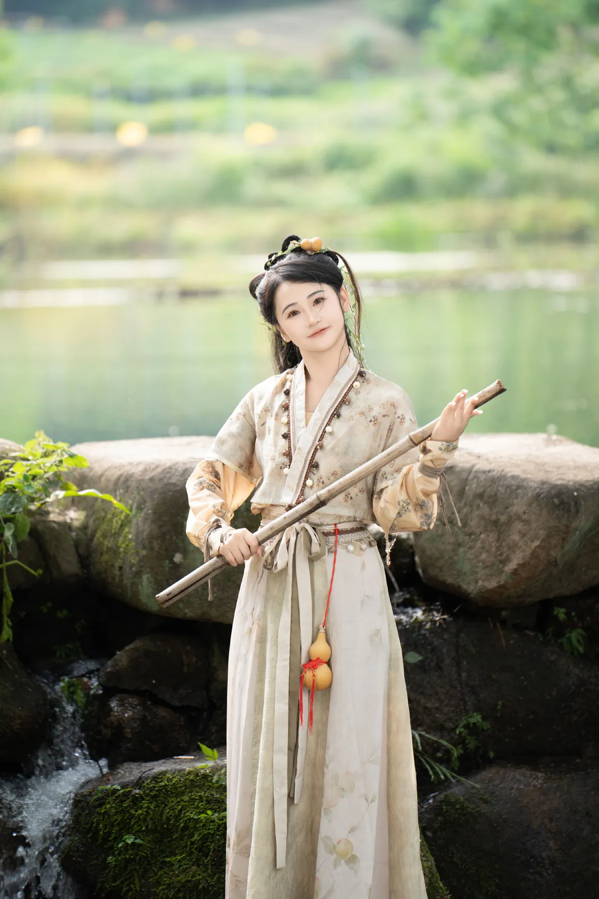 小师妹下山历练了1