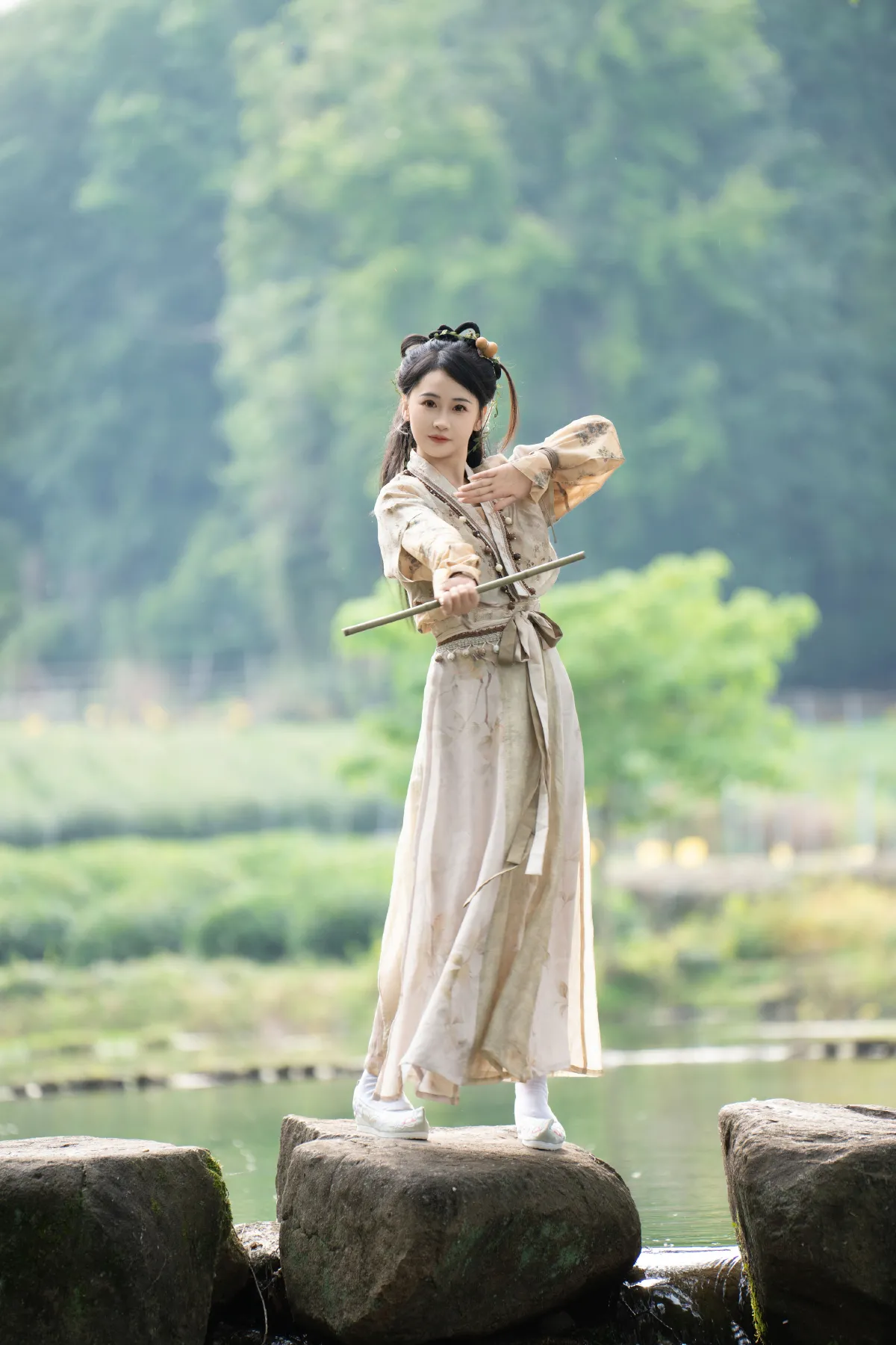 小师妹下山历练了2