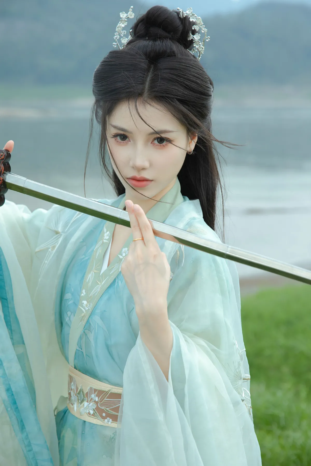 一剑寒霜
