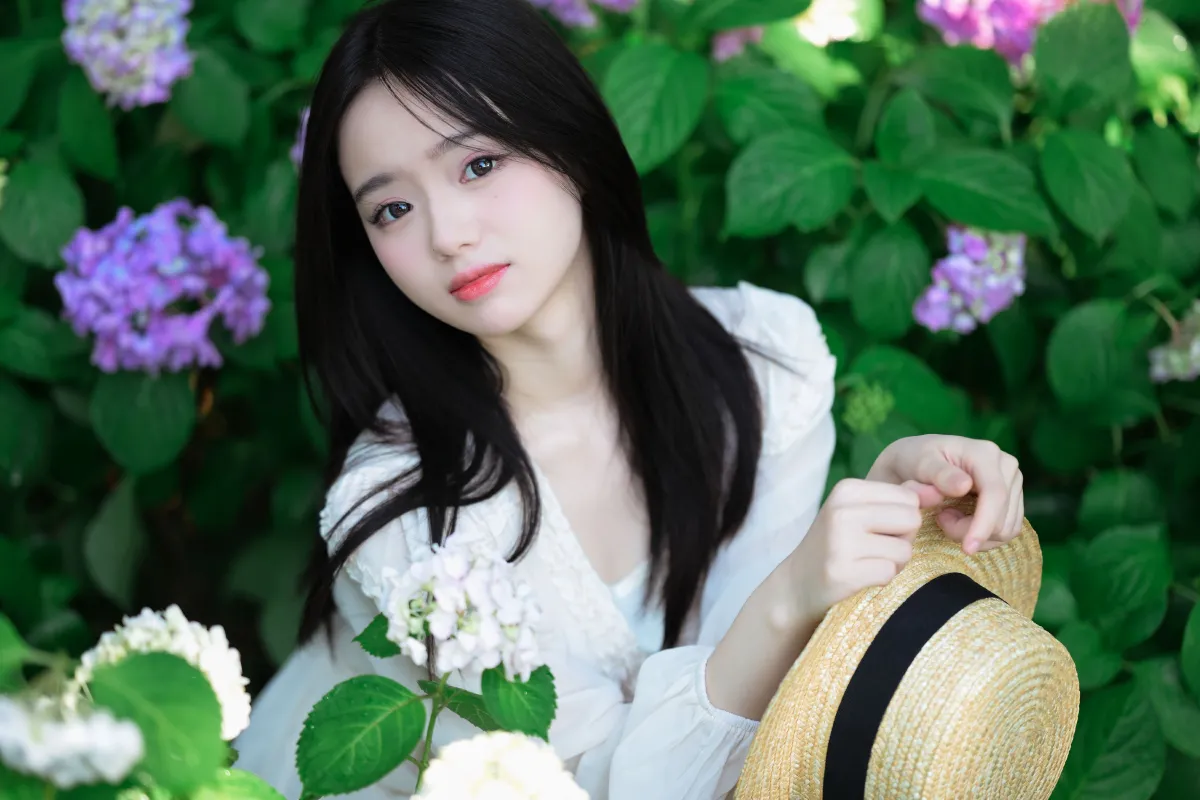 夏日小白裙的花季1