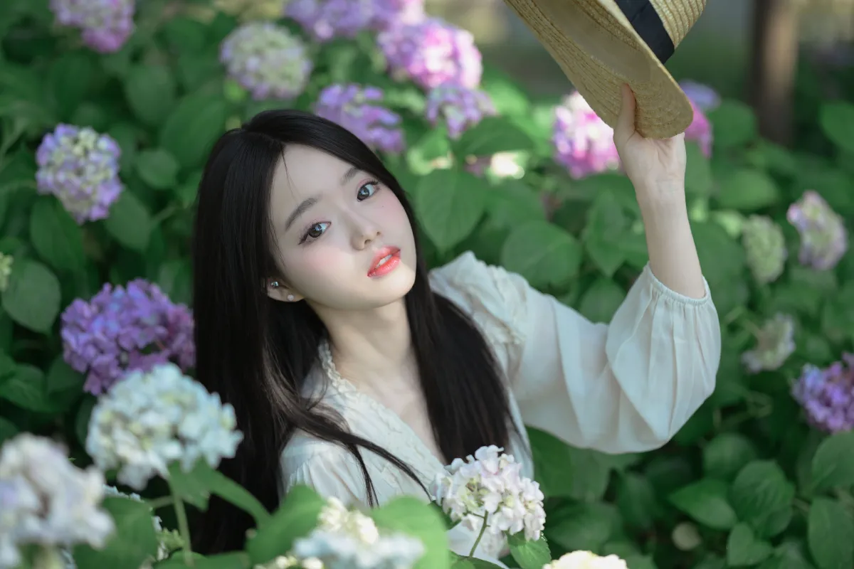 夏日小白裙的花季
