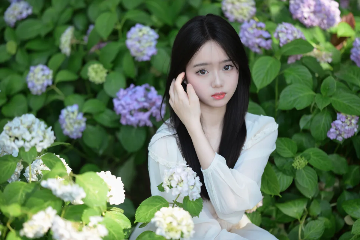 夏日小白裙的花季