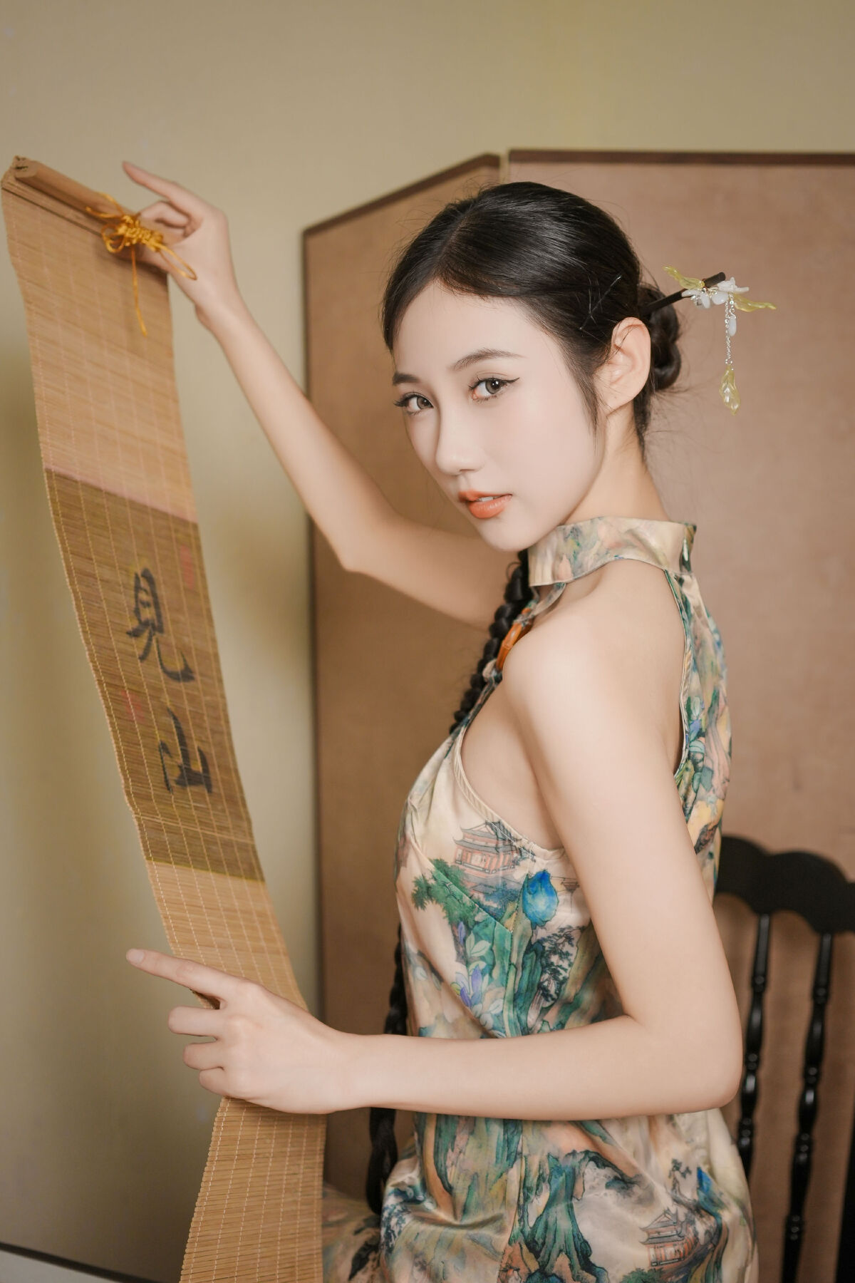 陈先森_o1ne万《古韵今风：旗袍下的静谧世界》美图作品图片5