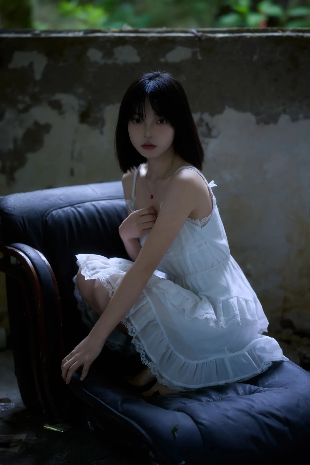 废墟人像1