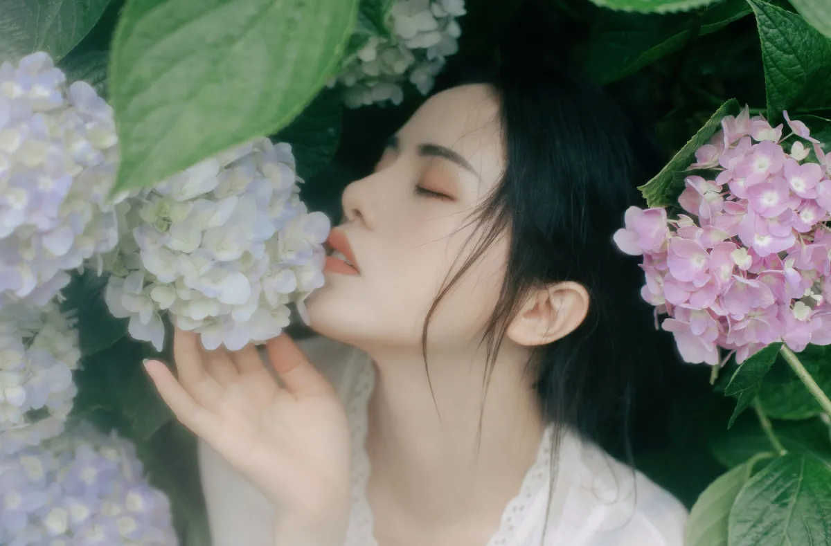 青陵_安妮《花开半夏》美图作品图片4