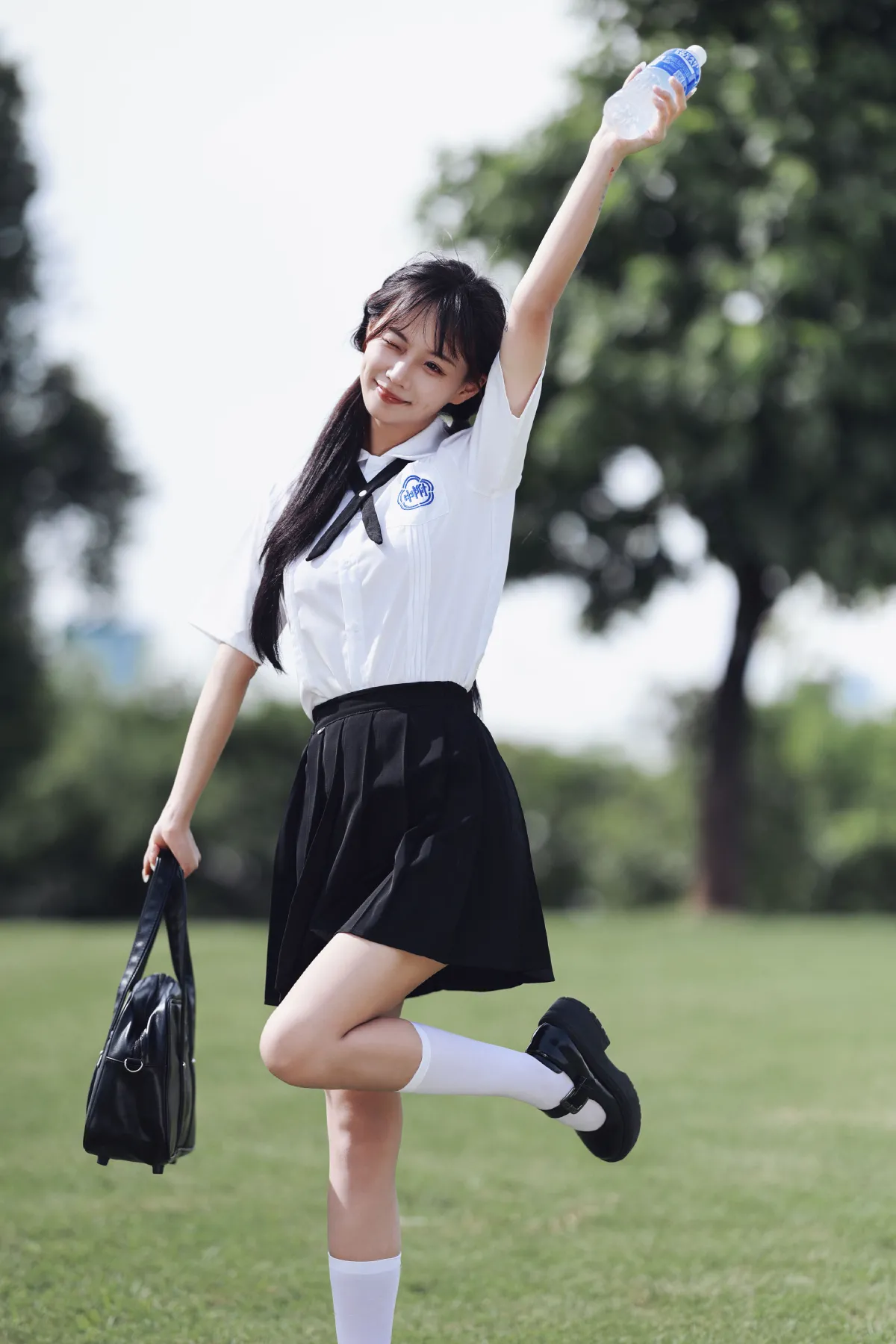 俏皮JK少女2