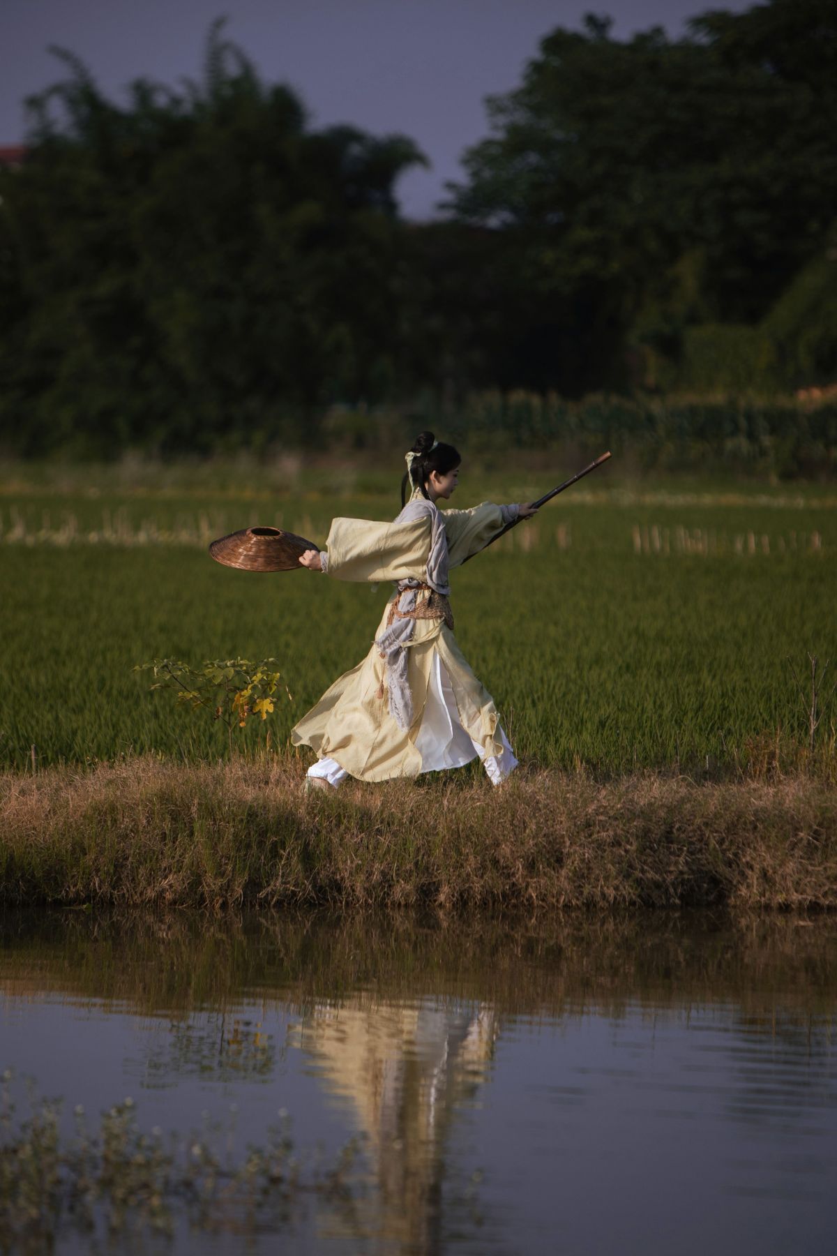 米木兮_小薯片儿《快意江湖》美图作品图片4