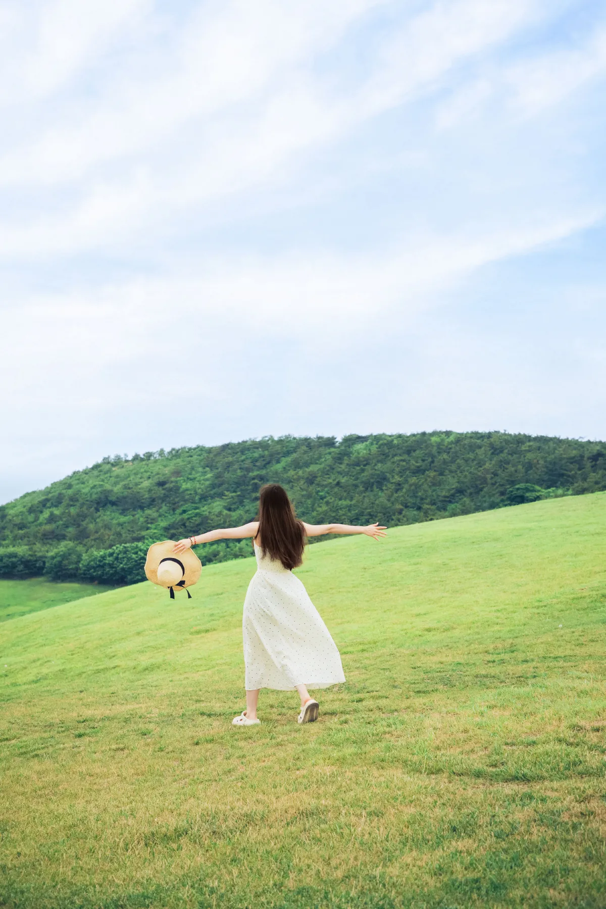 89个草莓_飞天小魔女《夏天的一抹绿》美图作品图片5