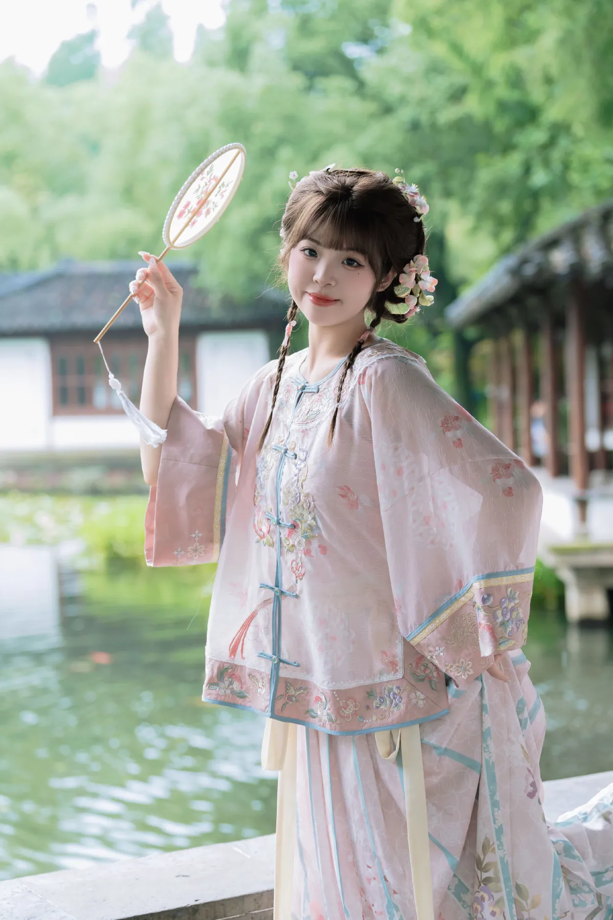 可爱清汉女3