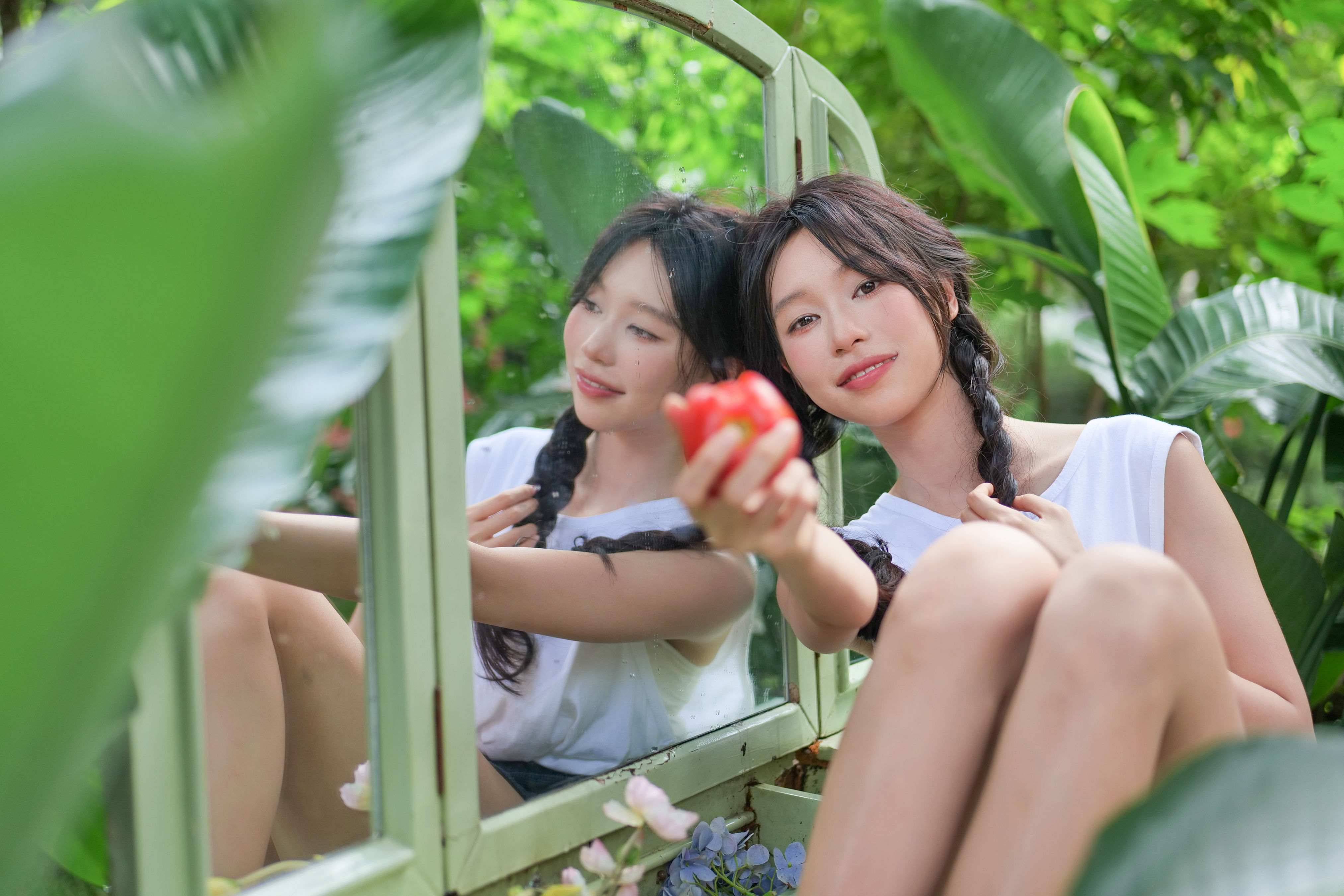 陈先森_茵籽儿《花语少女·悠然时光》美图作品图片4