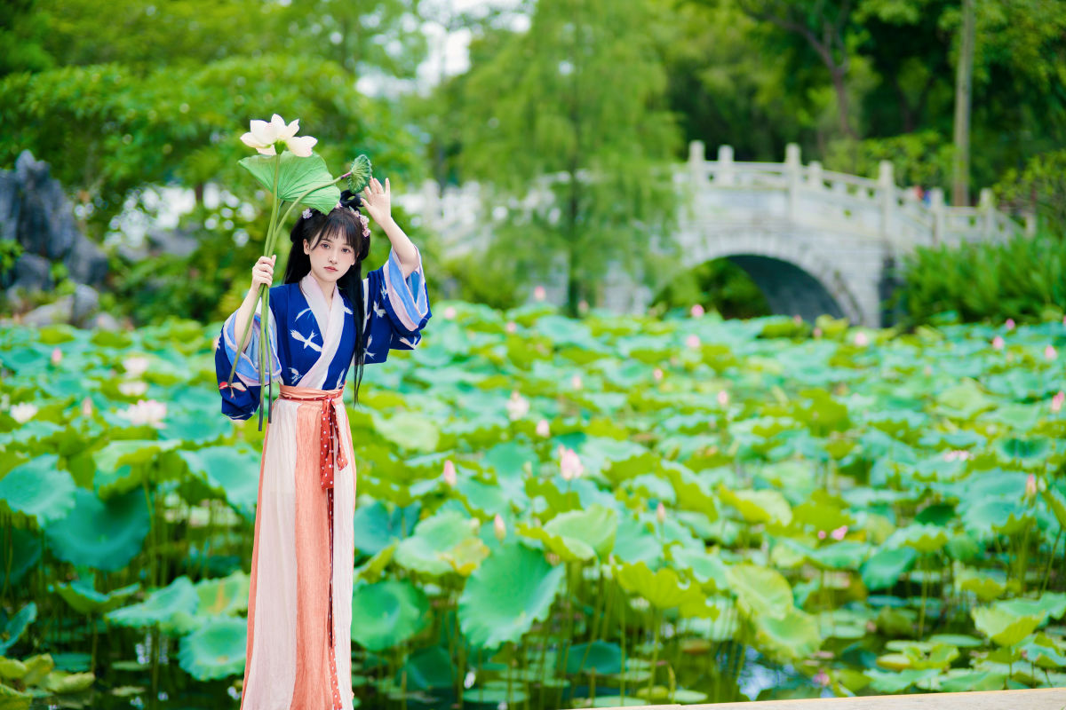 清晨_小小雨《珍朝夕 盼永久》美图作品图片3