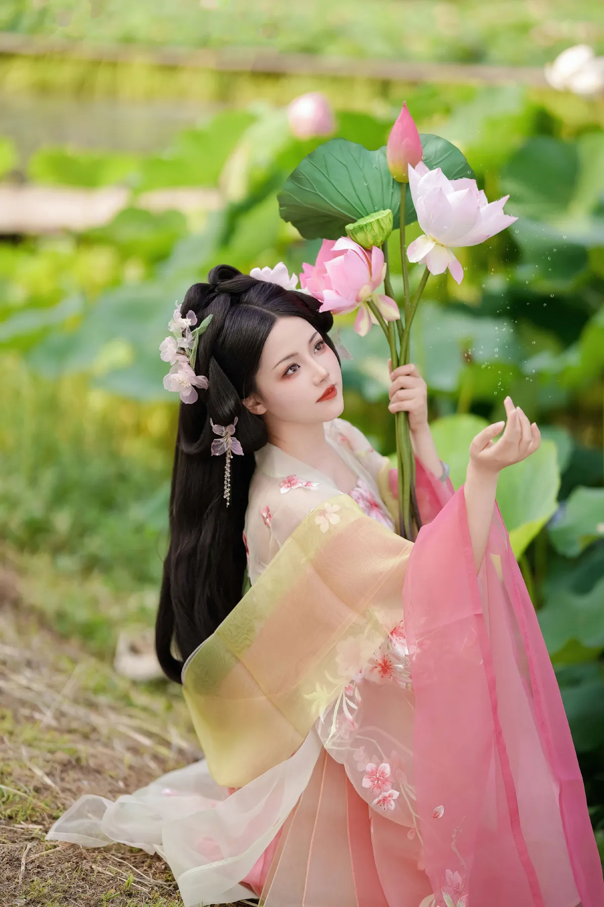 误入藕花深处3
