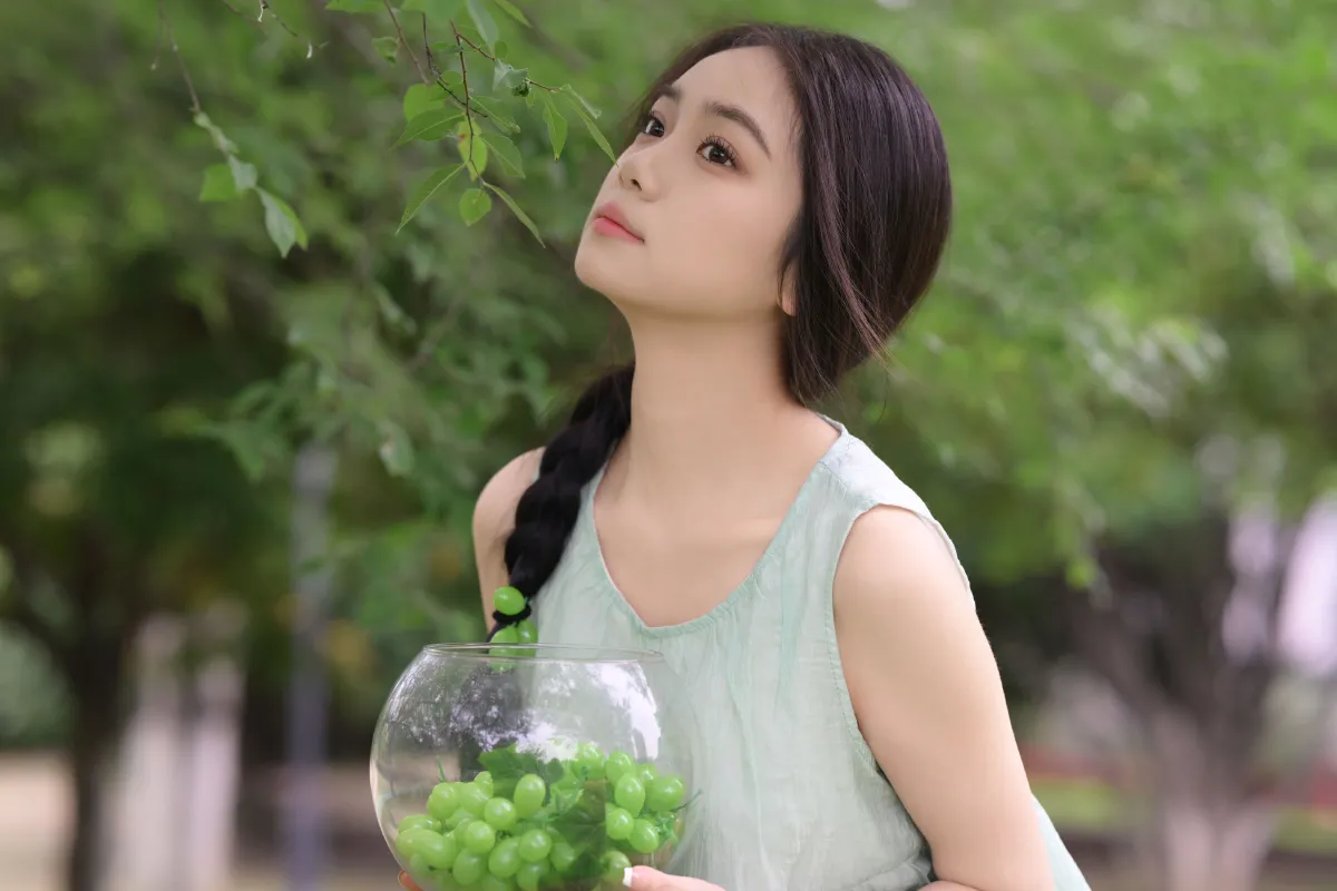 与绿色同频的夏天