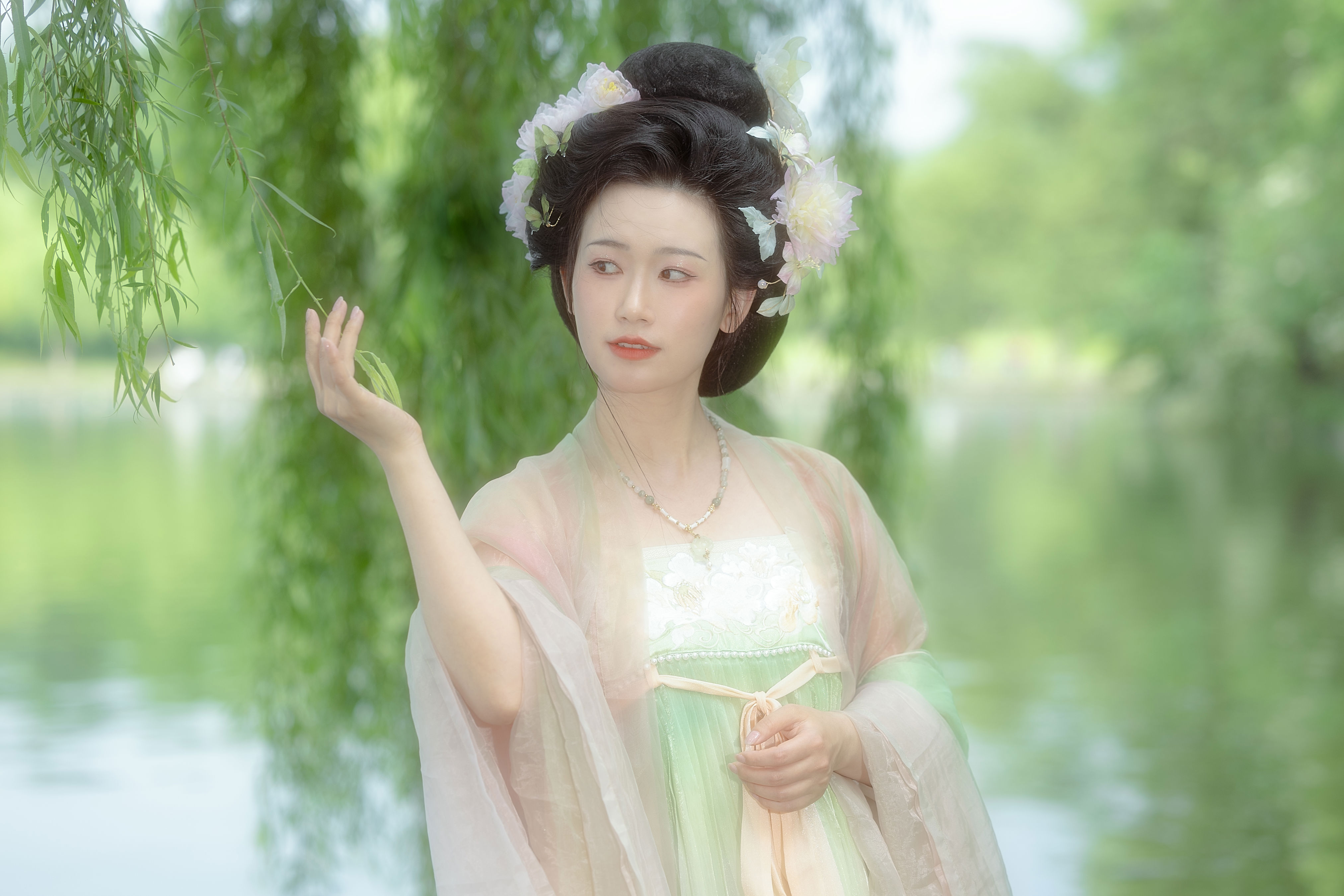杨柳依依1