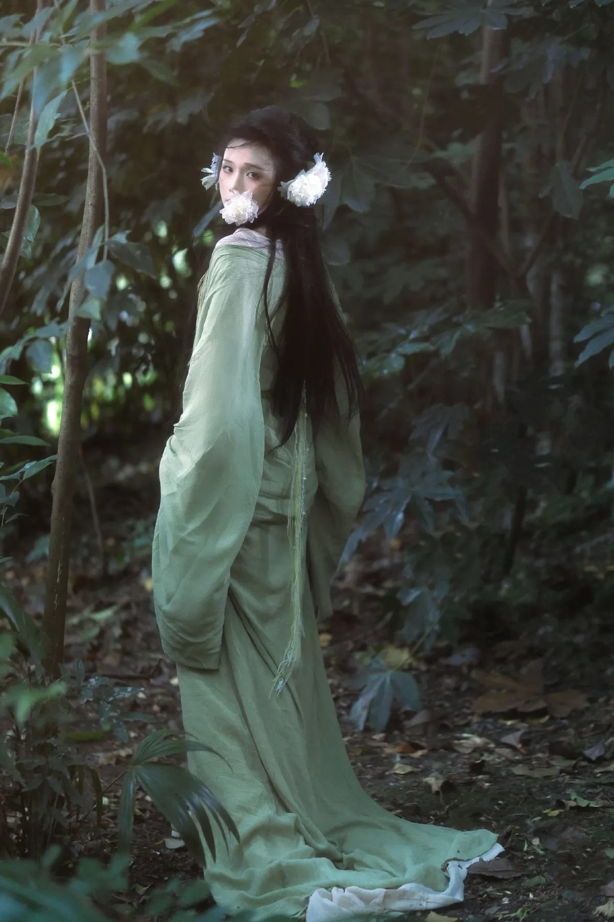 山林涧