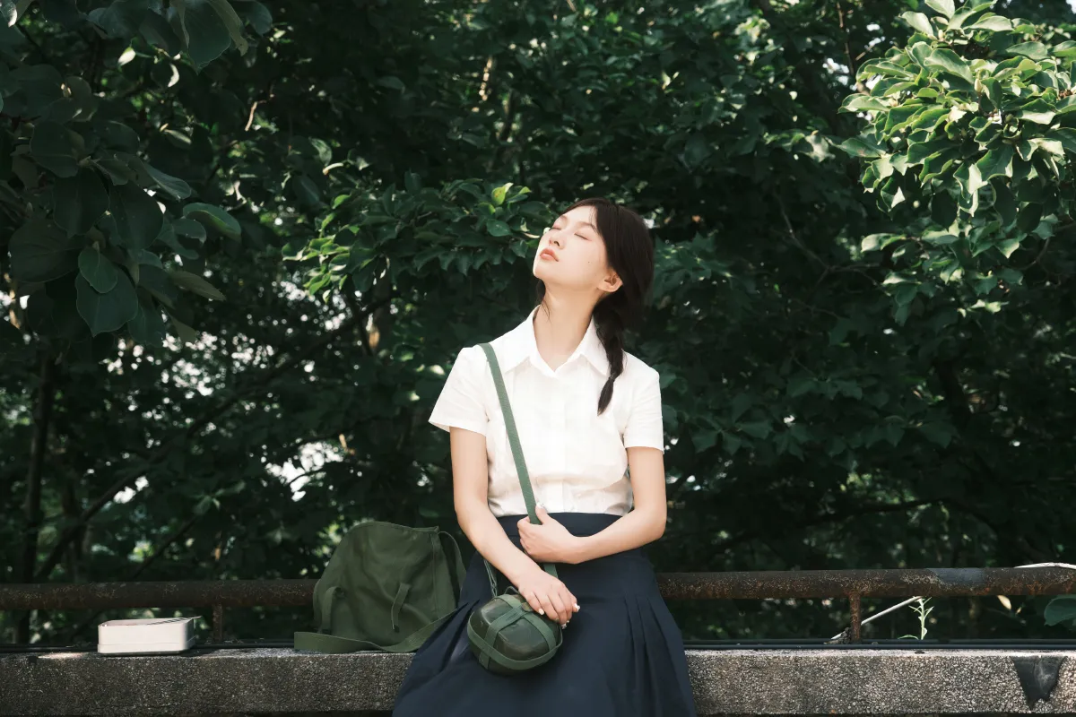 复古女工2