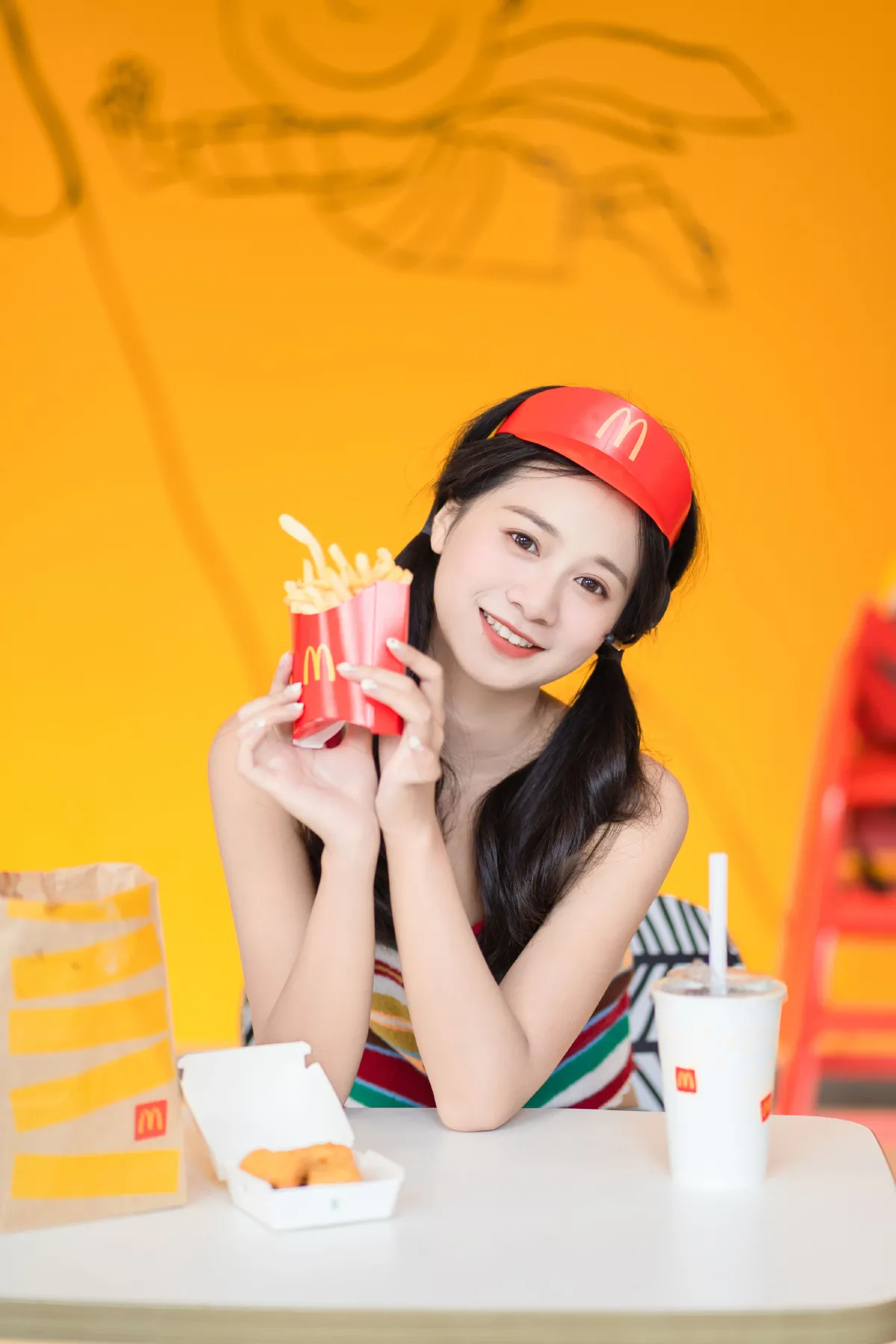 今天是麦当劳女孩1