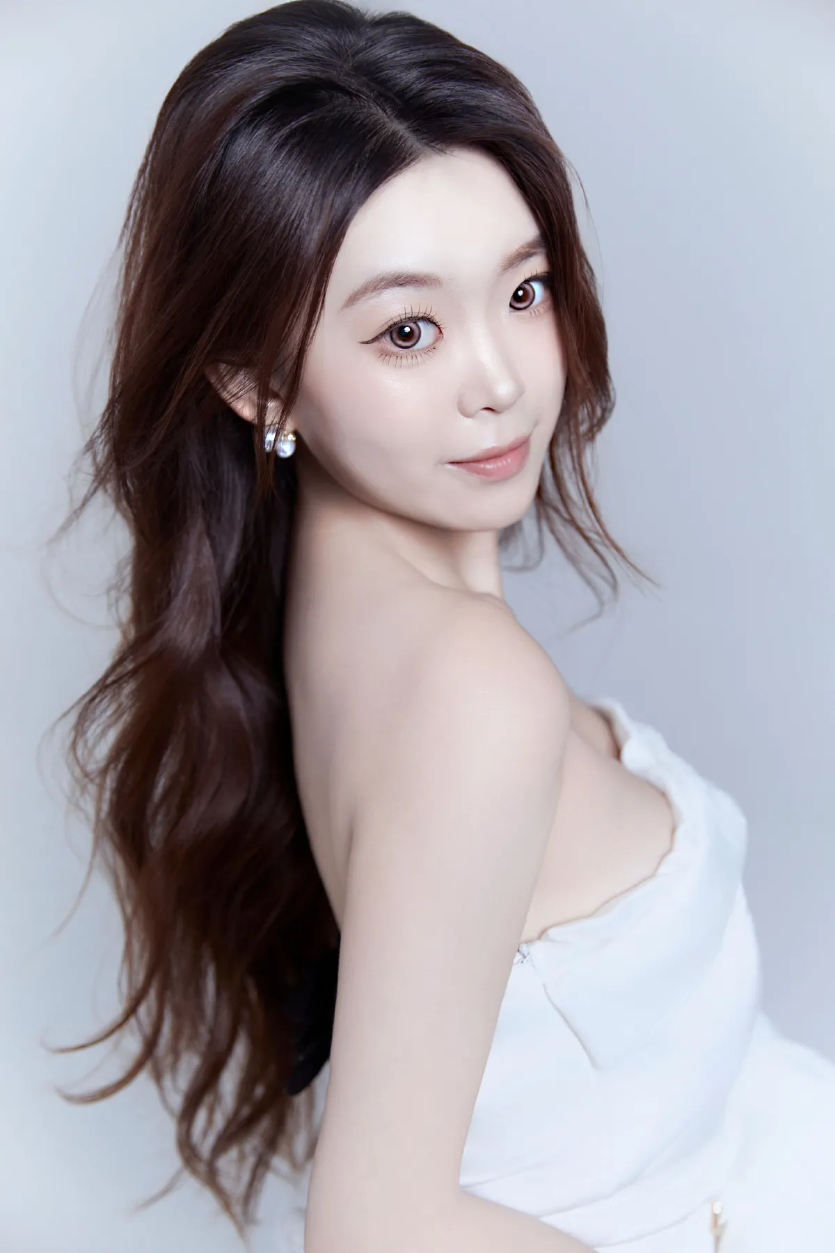 百变小云_CARLEE是77呀《纯欲女神写真》美图作品图片2