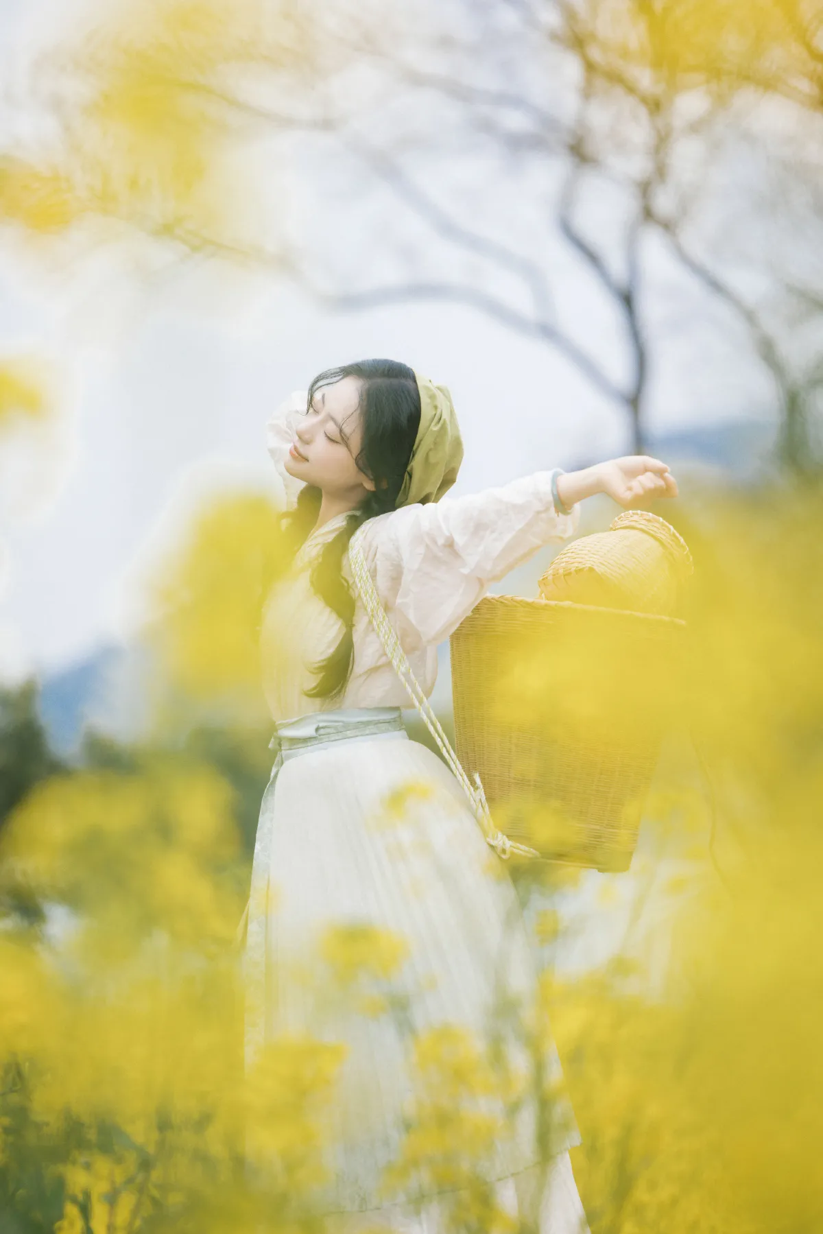 油菜花与少女2