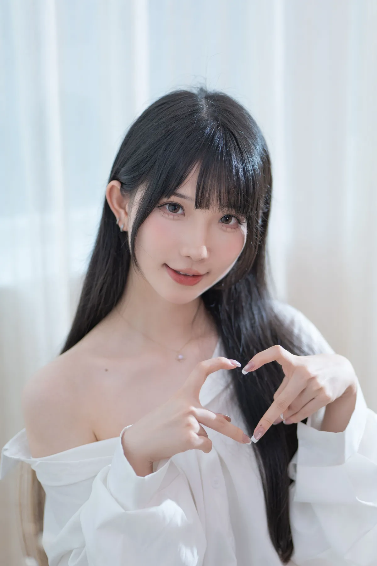 纯白日记，邻家笑语1