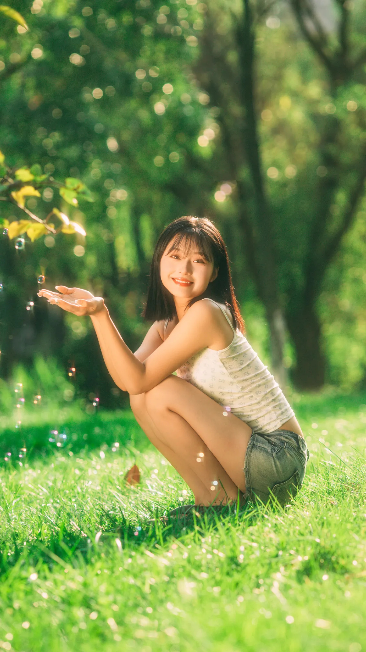 悬浮夏日里的彩色泡泡3