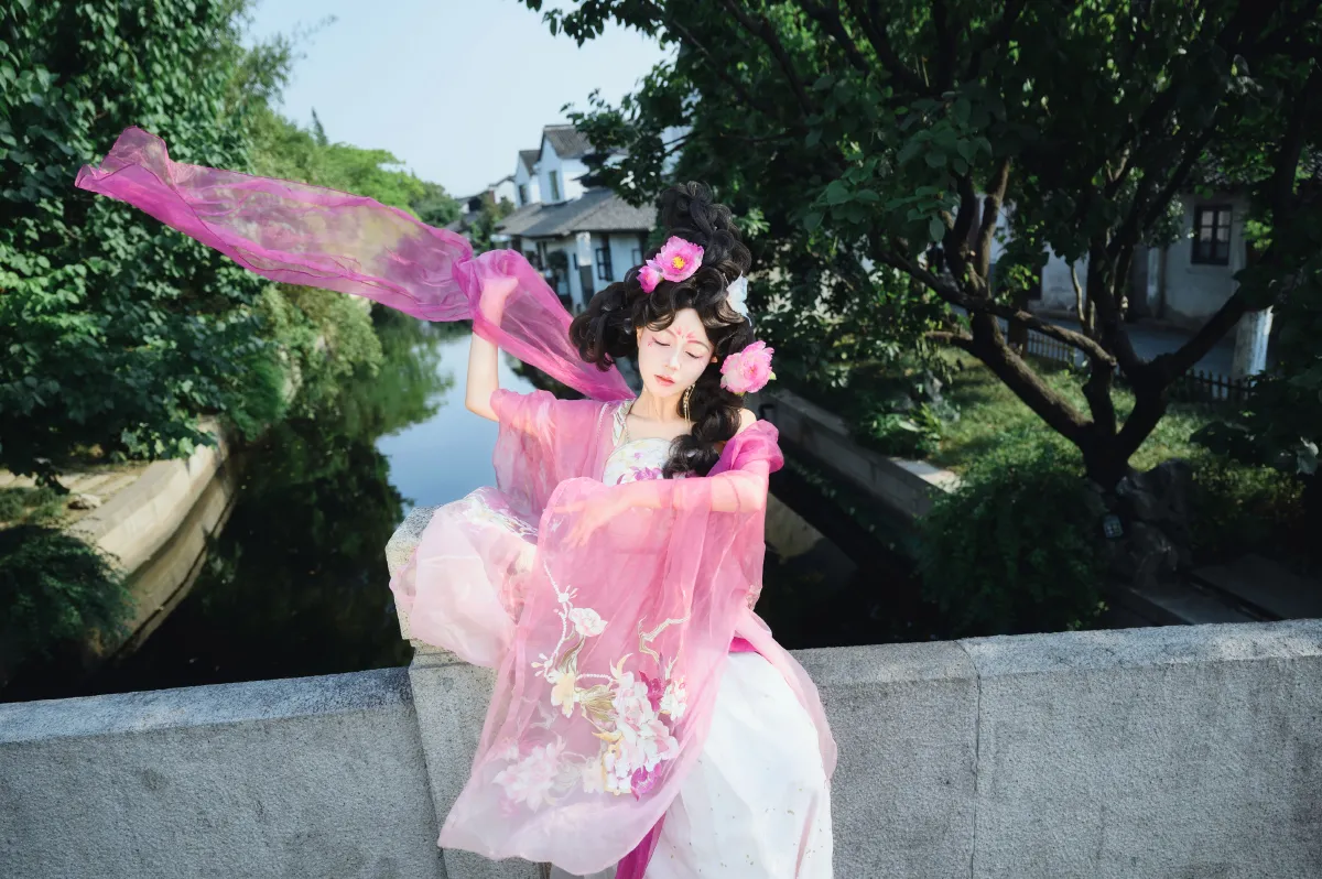 远山眉黛长
