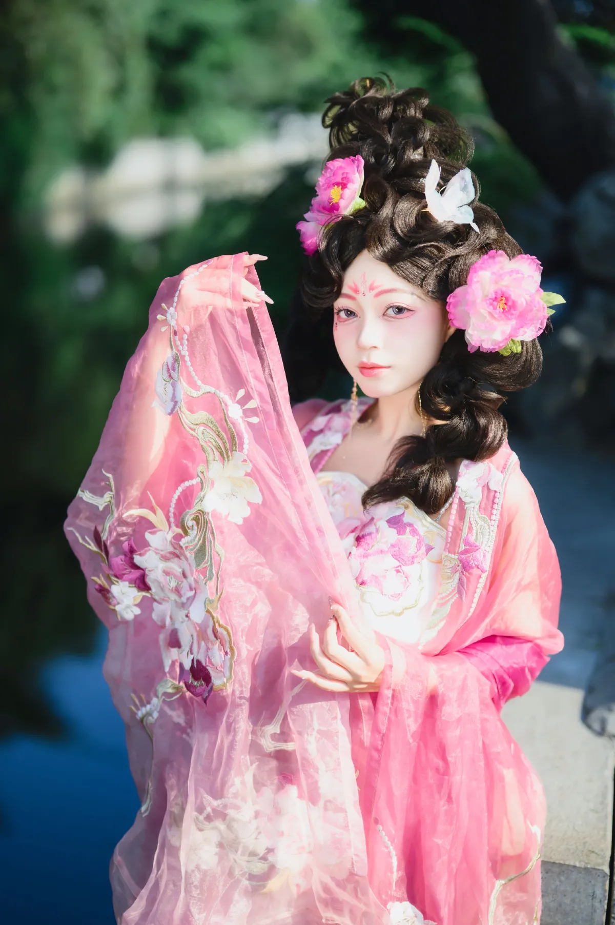 远山眉黛长