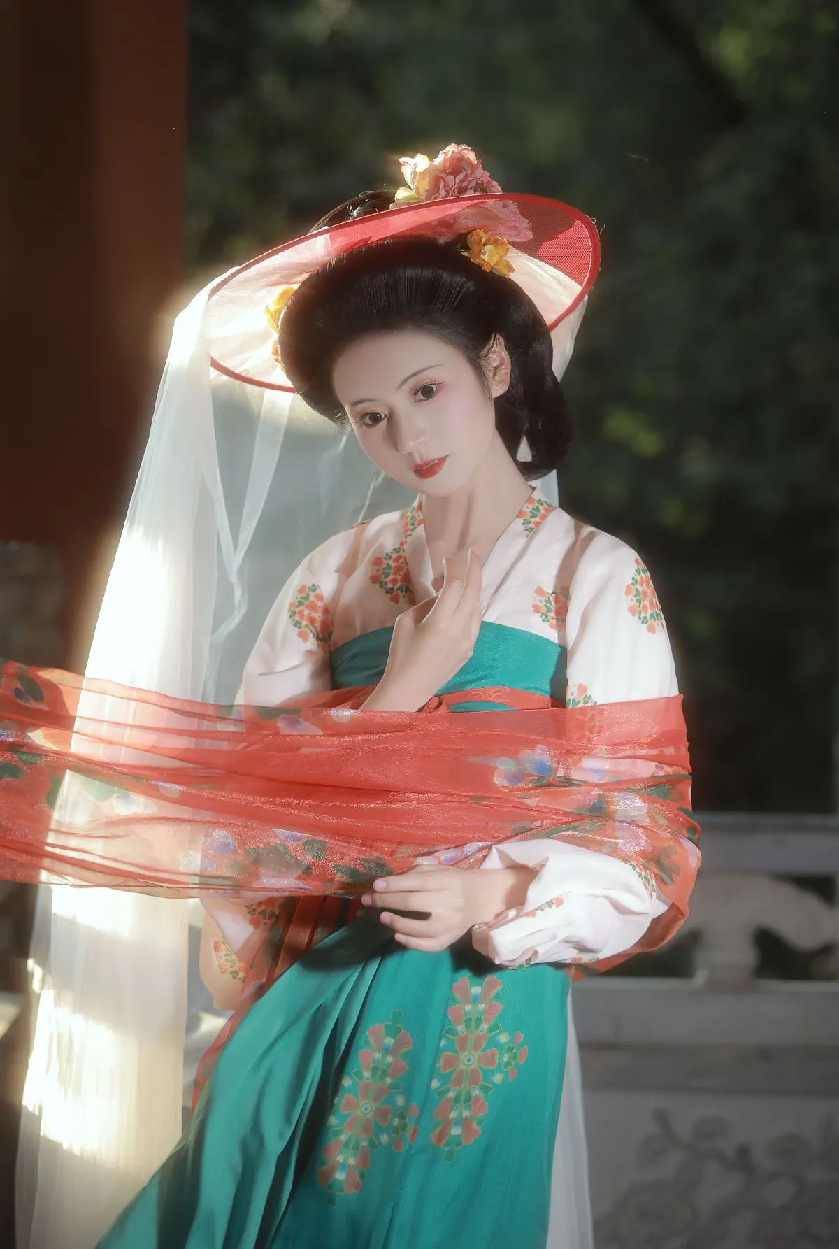 阿录-_瑜瑾《金陵玉殿莺啼晓》美图作品图片1