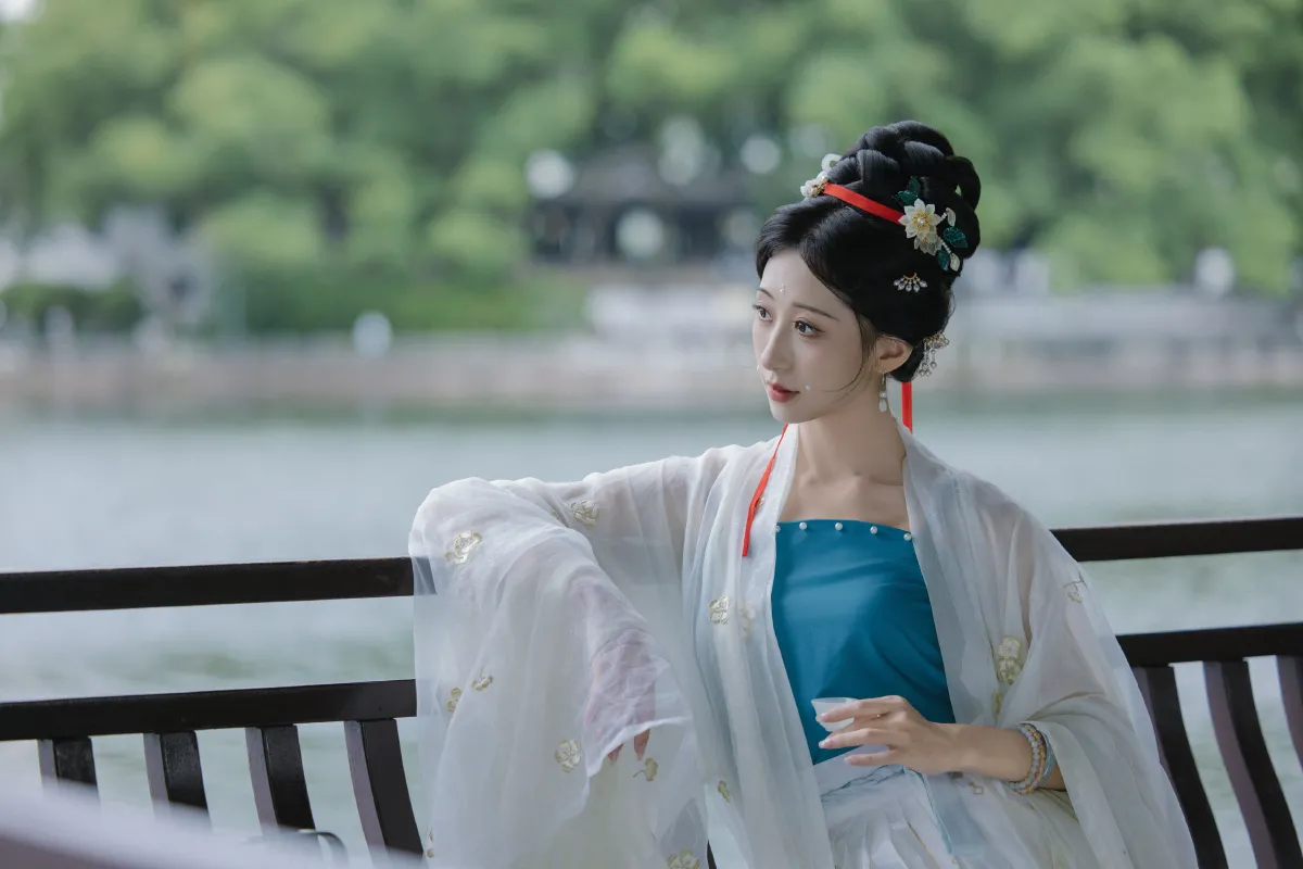 墨雨云间5