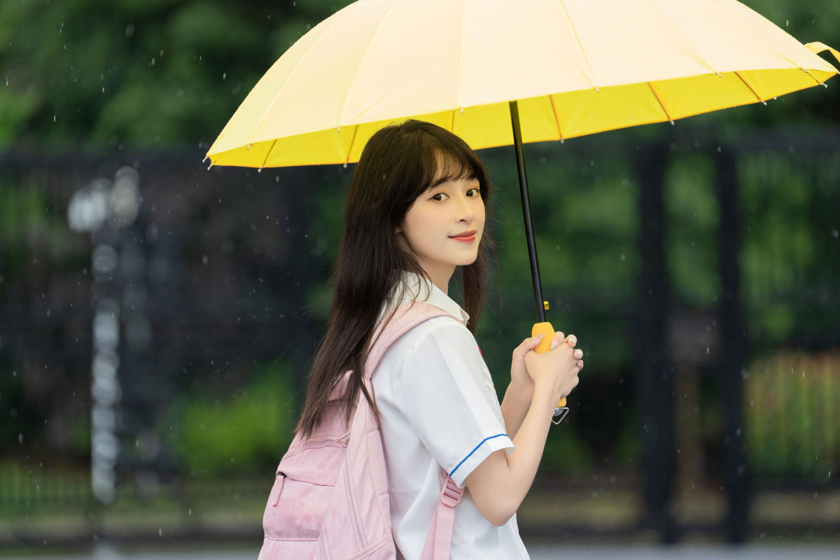 西夏_夏芋小年《雨天》美图作品图片5