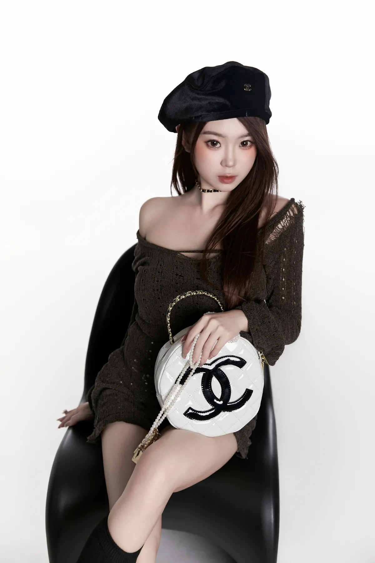 百变小云_CARLEE是77呀《高级感女团千金》美图作品图片1