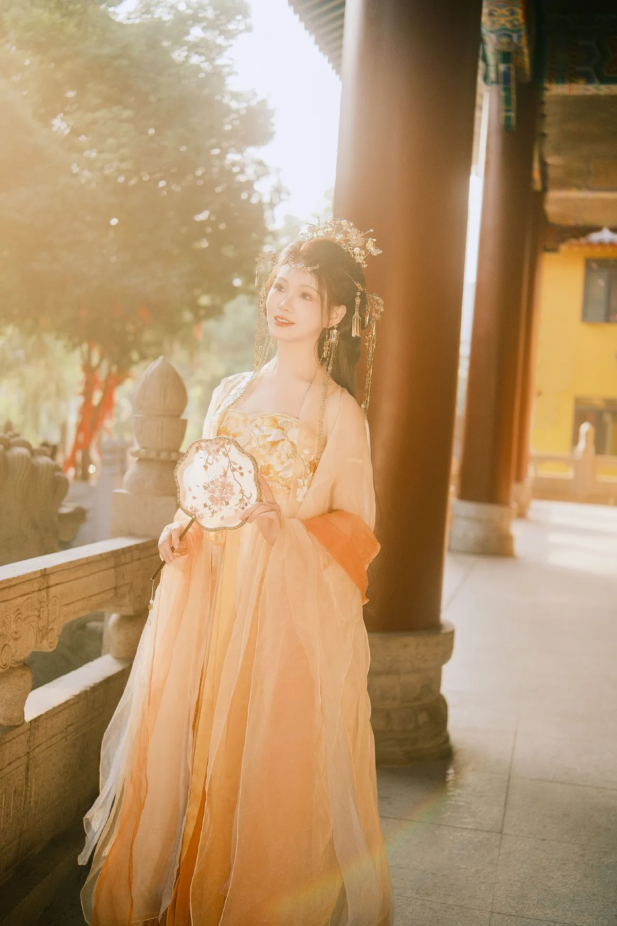 随遇_悦璃《顺遂无虞 皆得所愿》美图作品图片1
