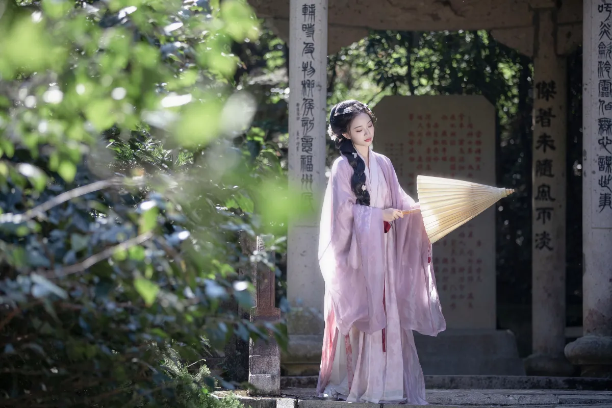 連翹_____迷迷《春日游》美图作品图片3
