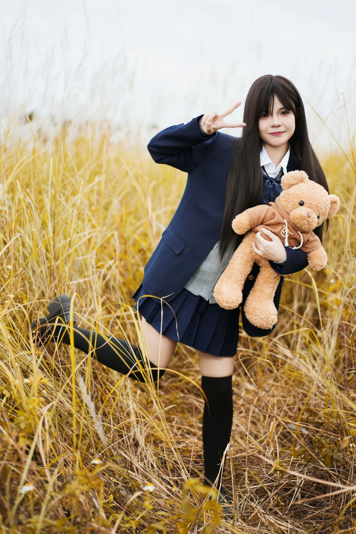 小雨汉服摄影工作室_小斯《风起》美图作品图片3