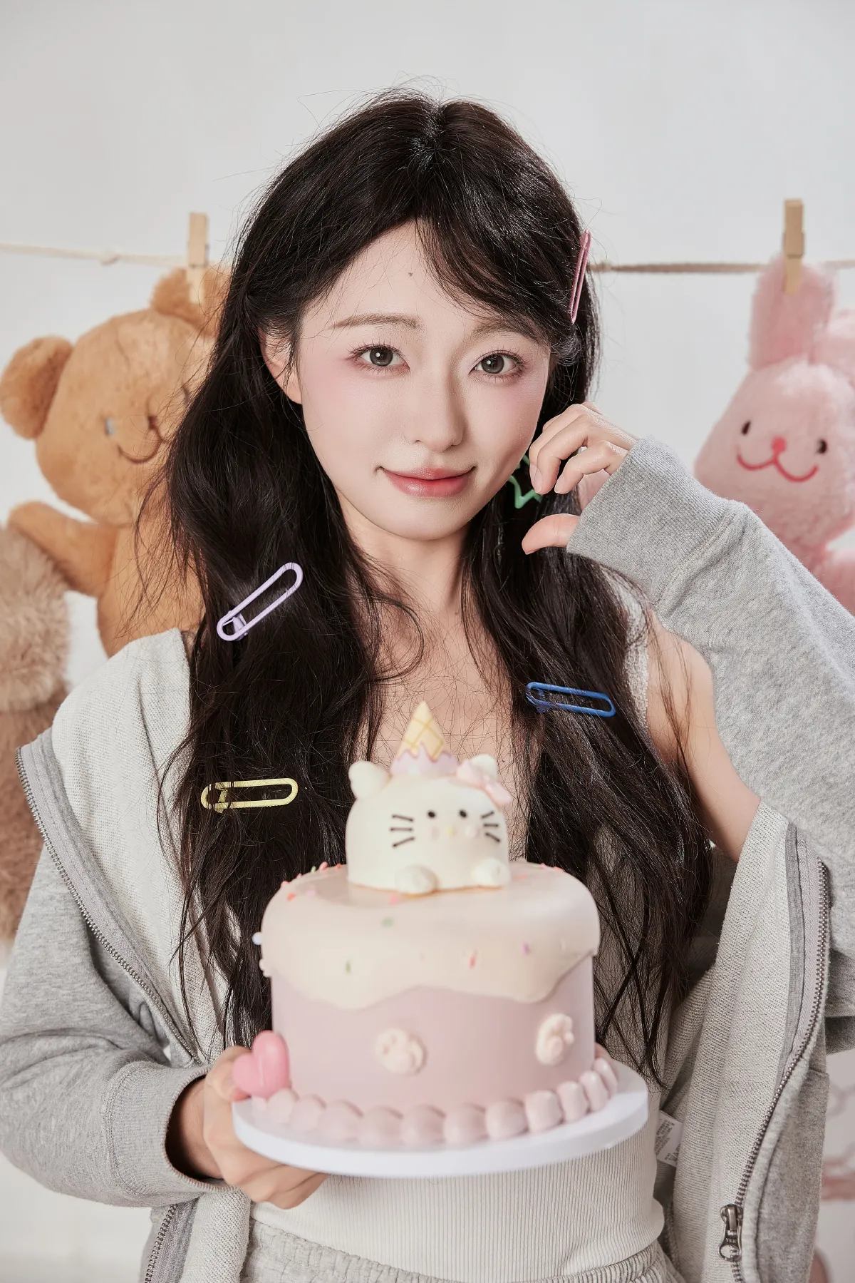 猫八木_小羊爱干饭《玩具》美图作品图片4
