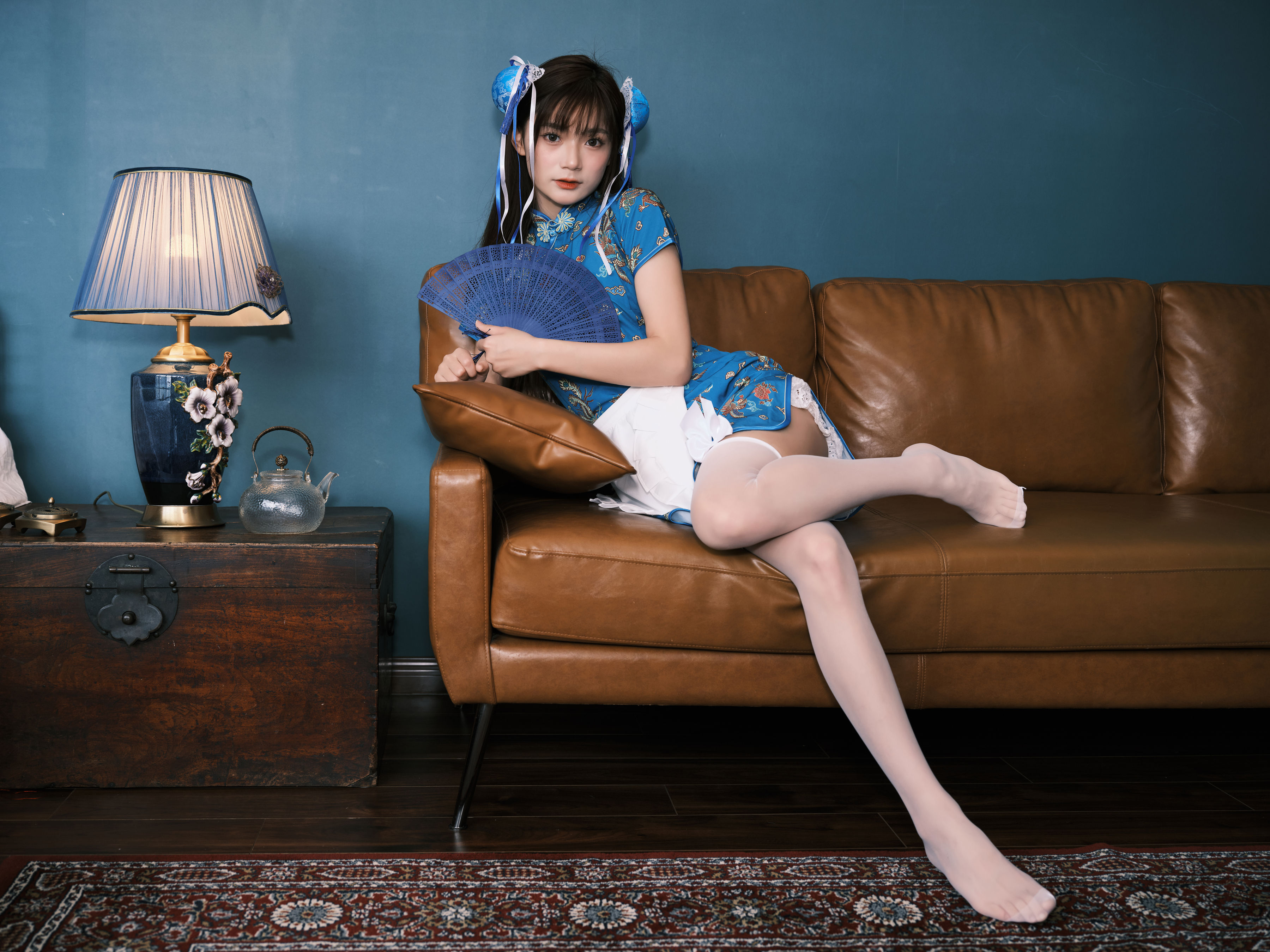 中华娘 in the house
