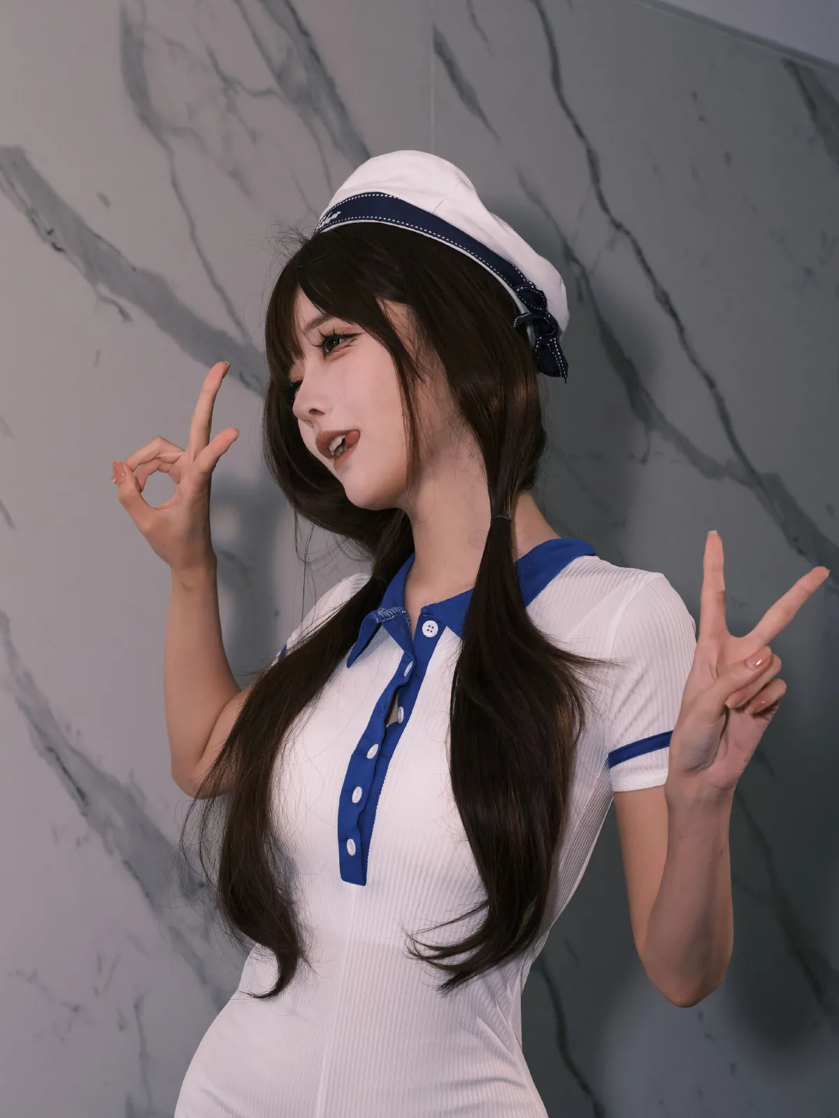 女水手的假日 白装棉袜版