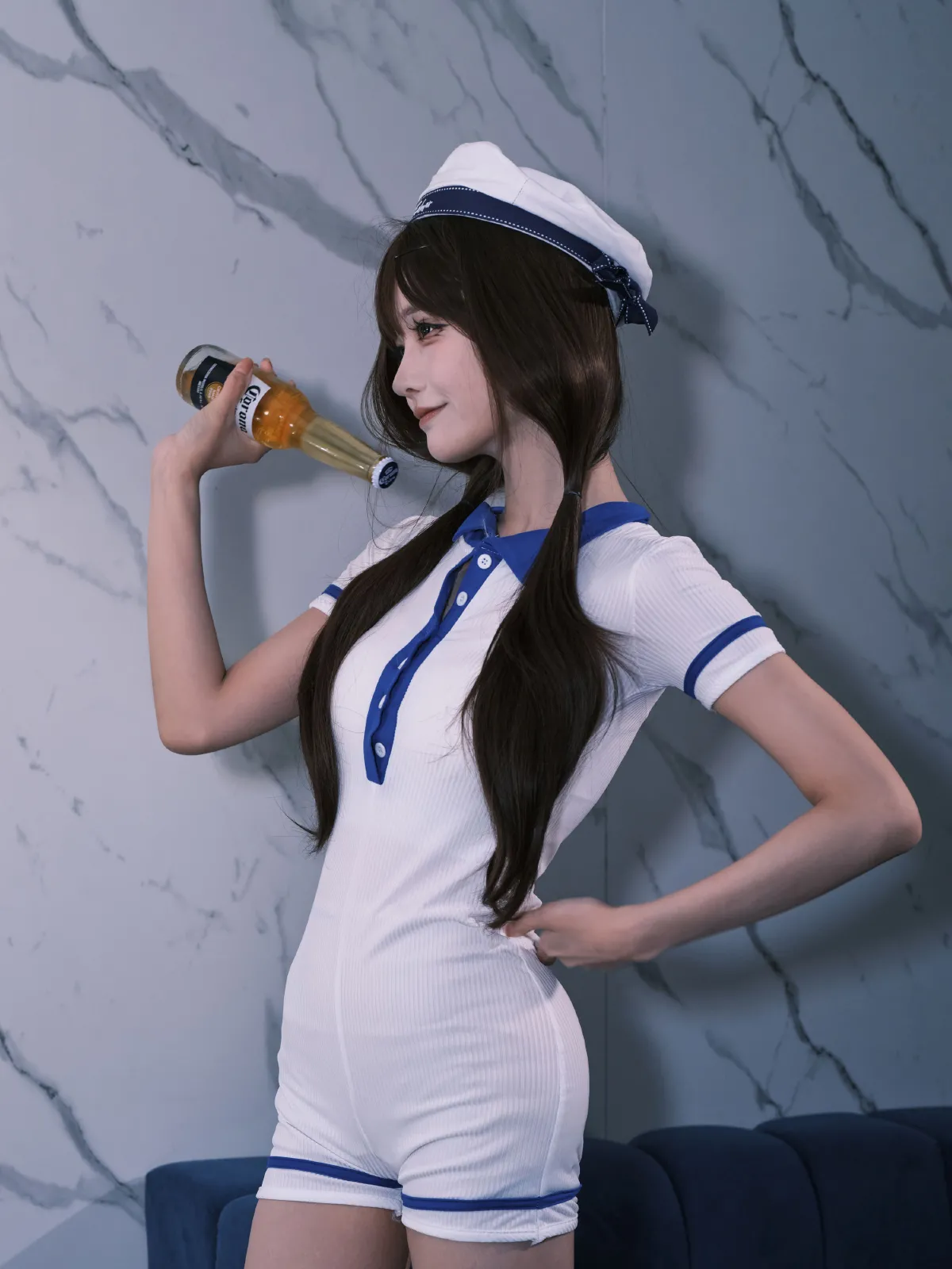 女水手的假日 白装棉袜版