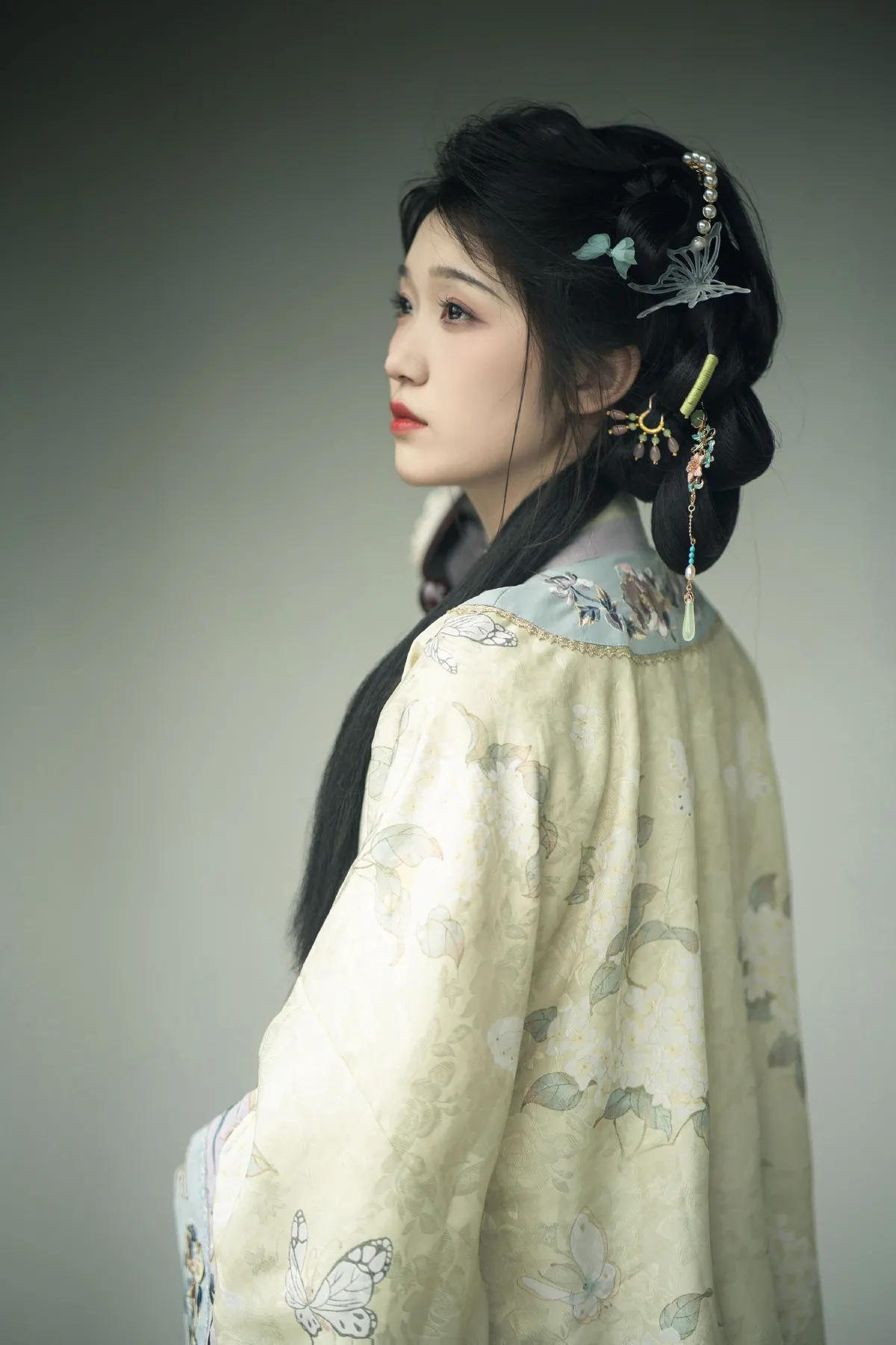 笼中鸟