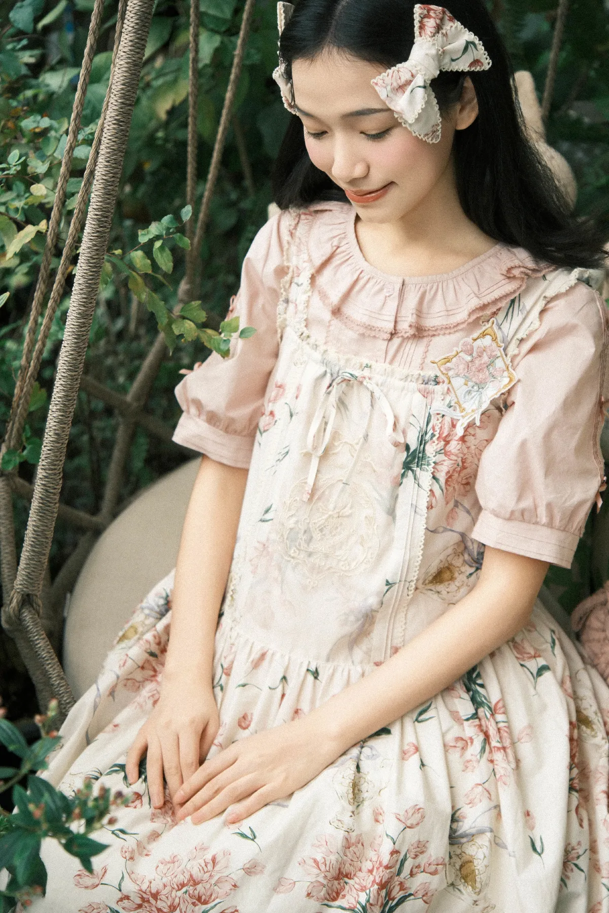 甜汐_Zzzhen《朦胧郁金香》美图作品图片1